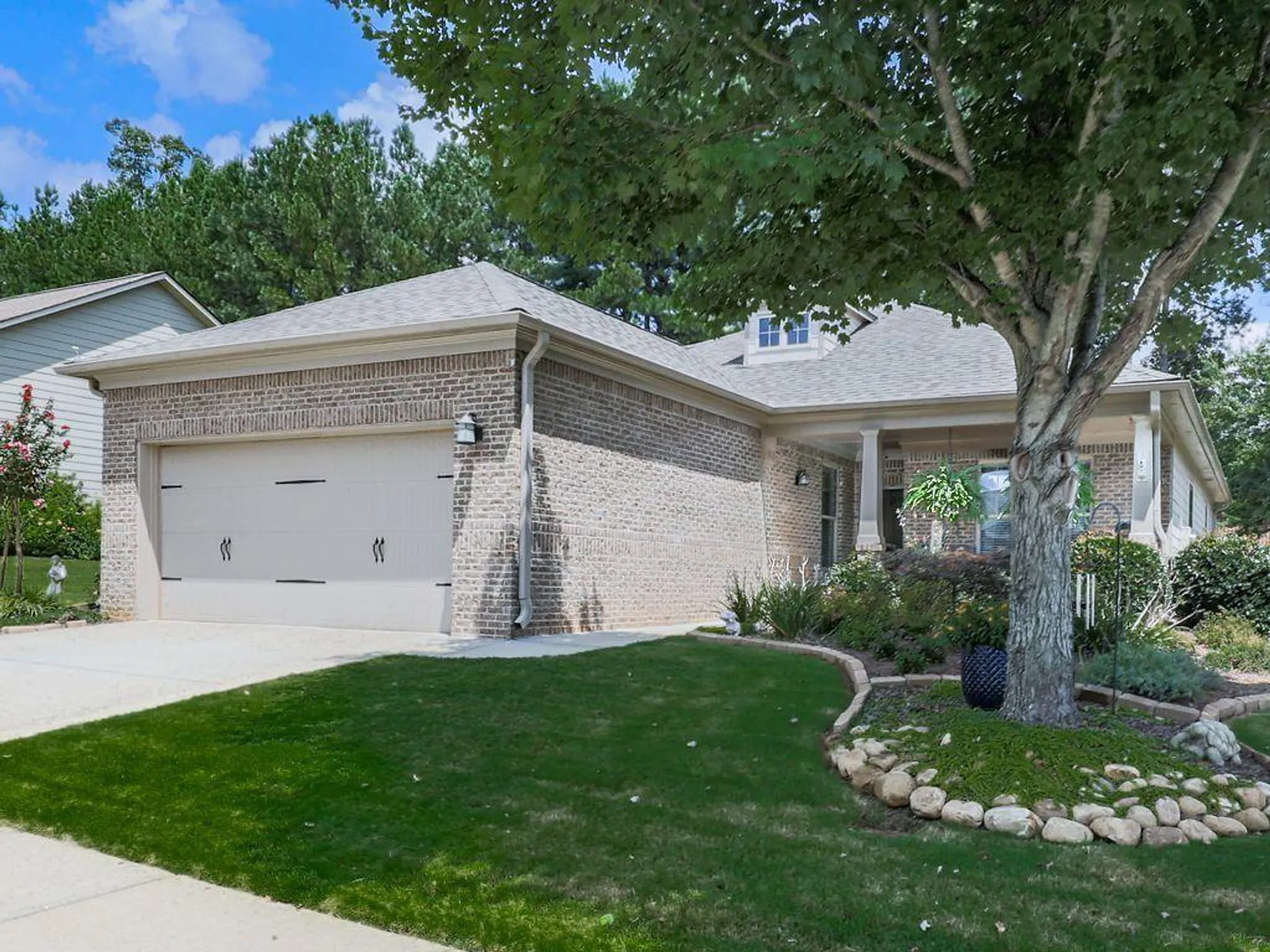 Property Slideshow image 1 of 68 | 421 larkspur dr, Canton, GA, 30114