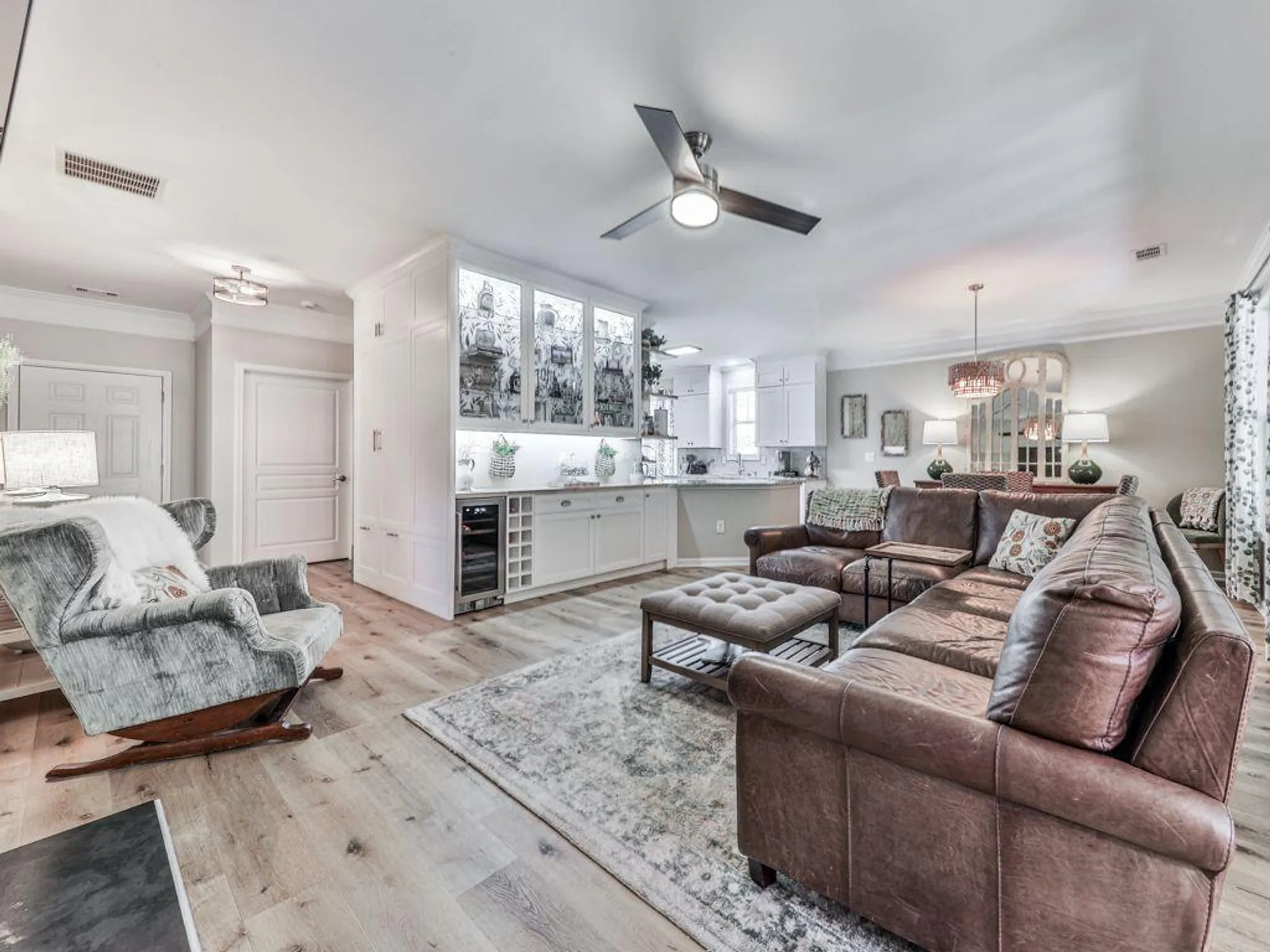 Property Slideshow image 15 of 68 | 421 larkspur dr, Canton, GA, 30114