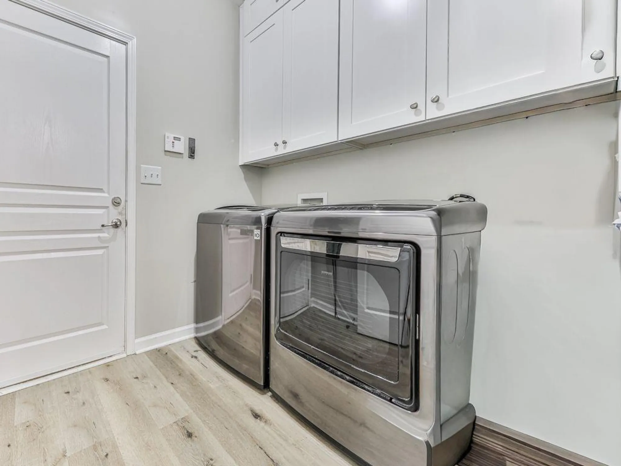 Property Slideshow image 27 of 68 | 421 larkspur dr, Canton, GA, 30114