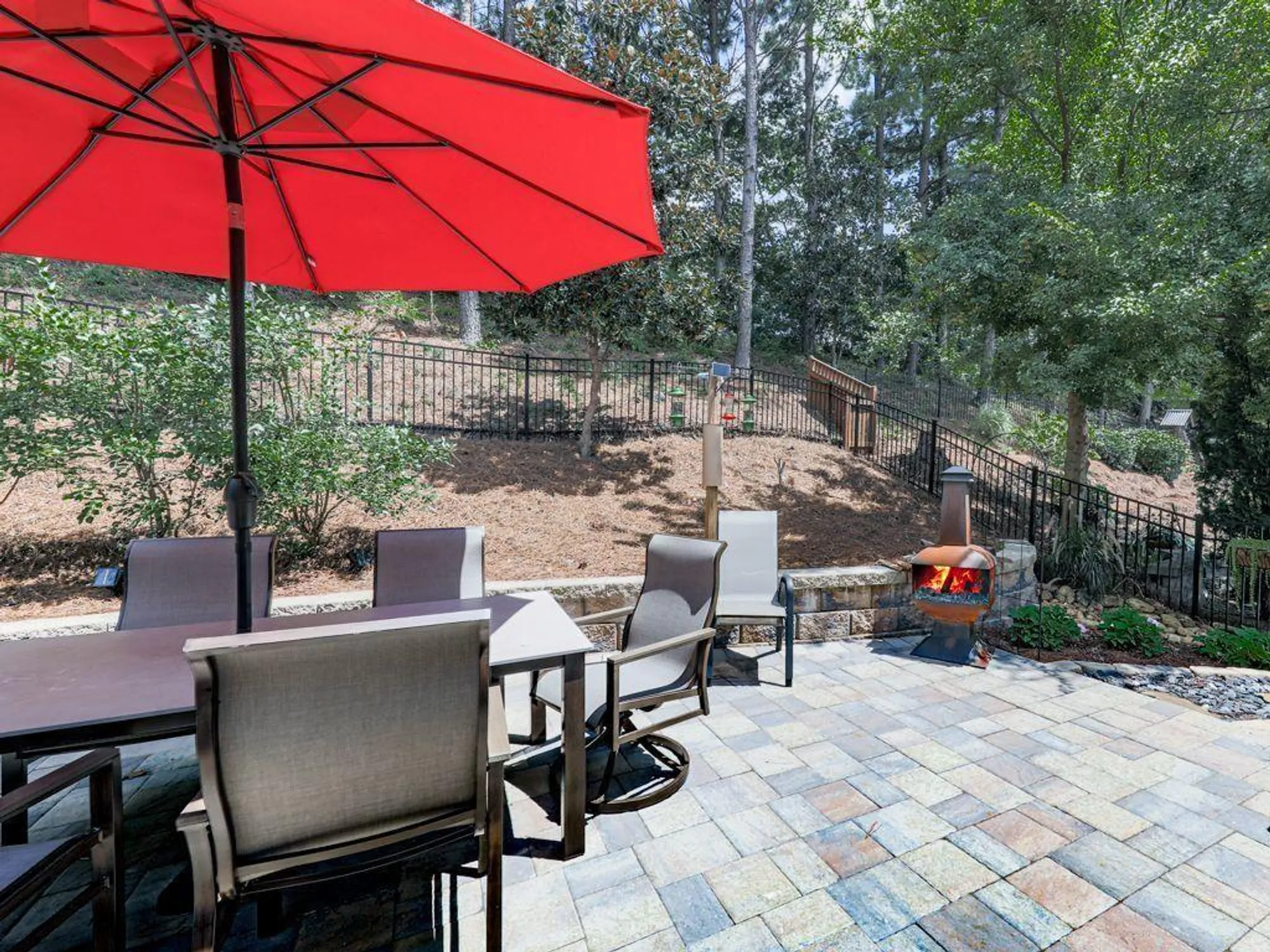 Property Slideshow image 33 of 68 | 421 larkspur dr, Canton, GA, 30114