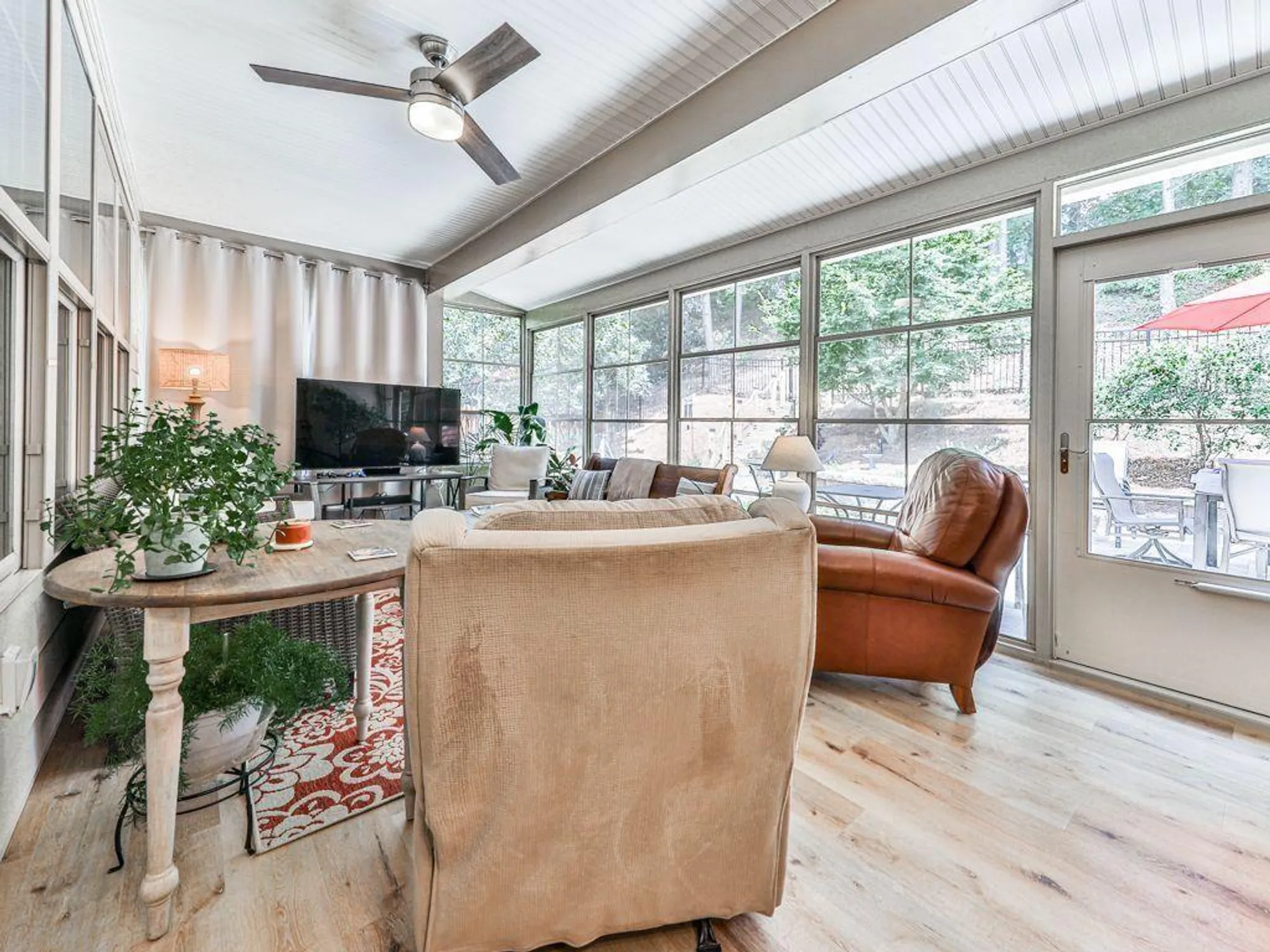 Property Slideshow image 30 of 68 | 421 larkspur dr, Canton, GA, 30114