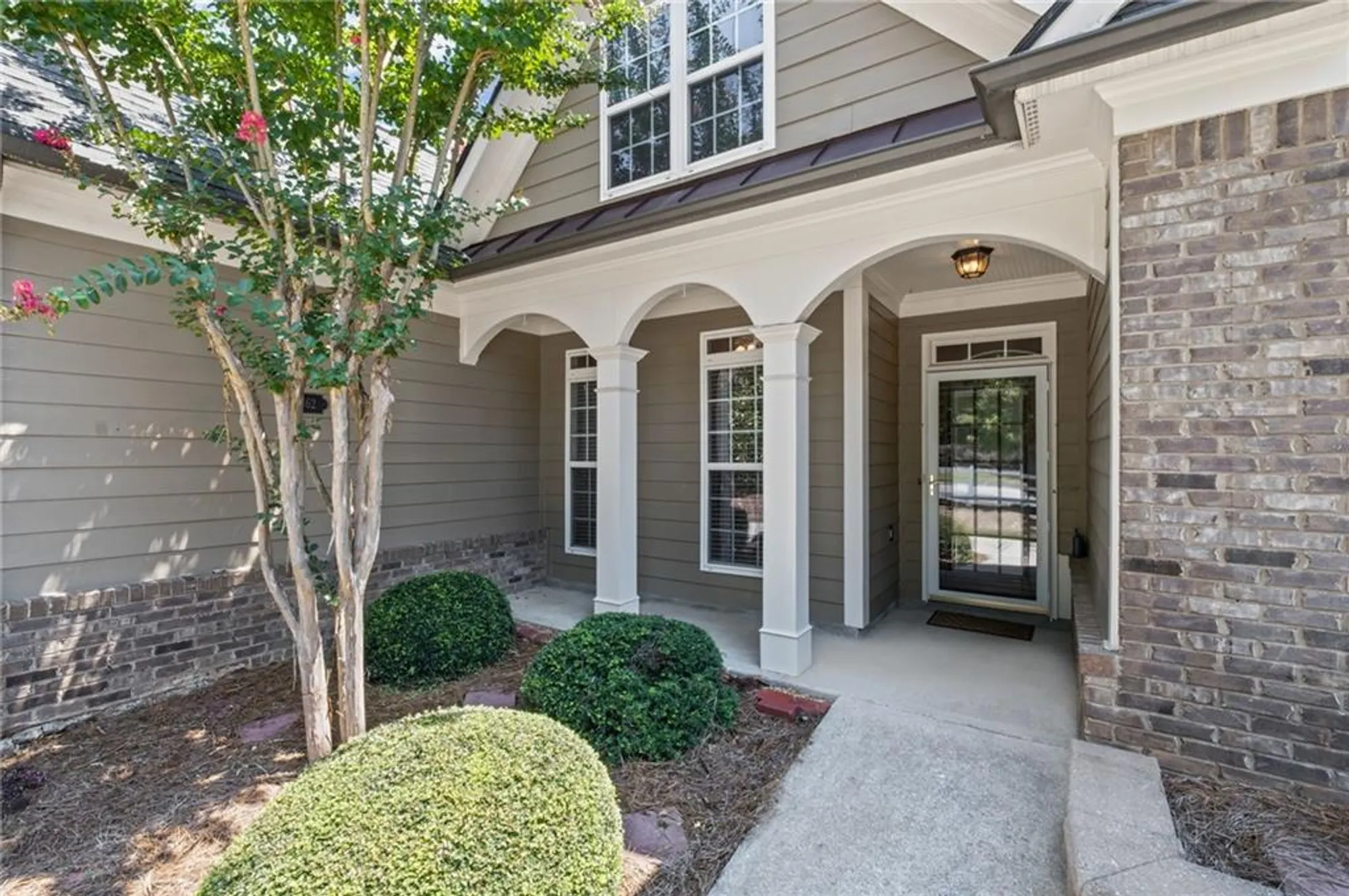 Property Slideshow image 2 of 43 | 5362 manor view dr 12, Acworth, GA, 30101