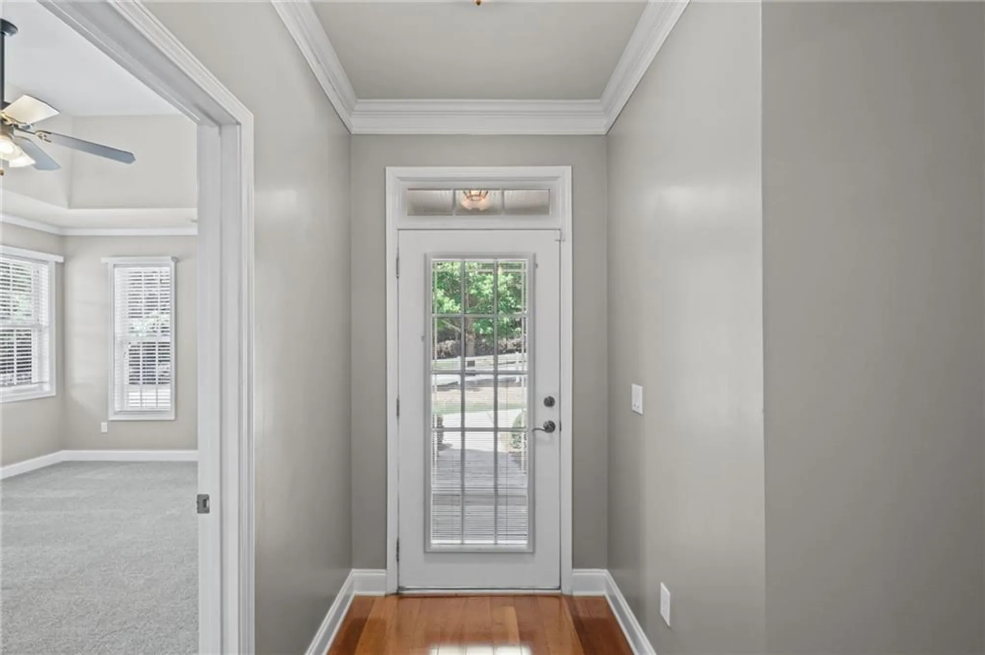 Property Slideshow image 7 of 43 | 5362 manor view dr 12, Acworth, GA, 30101