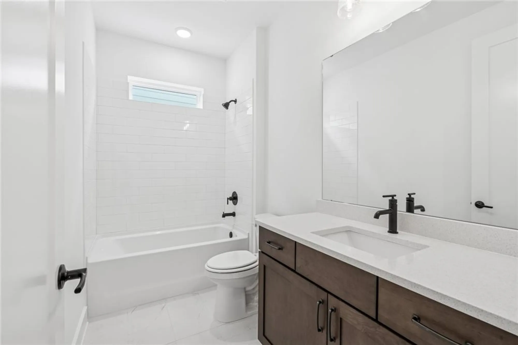 Property Slideshow image 8 of 41 | 2044 ripple park bnd, Canton, GA, 30114