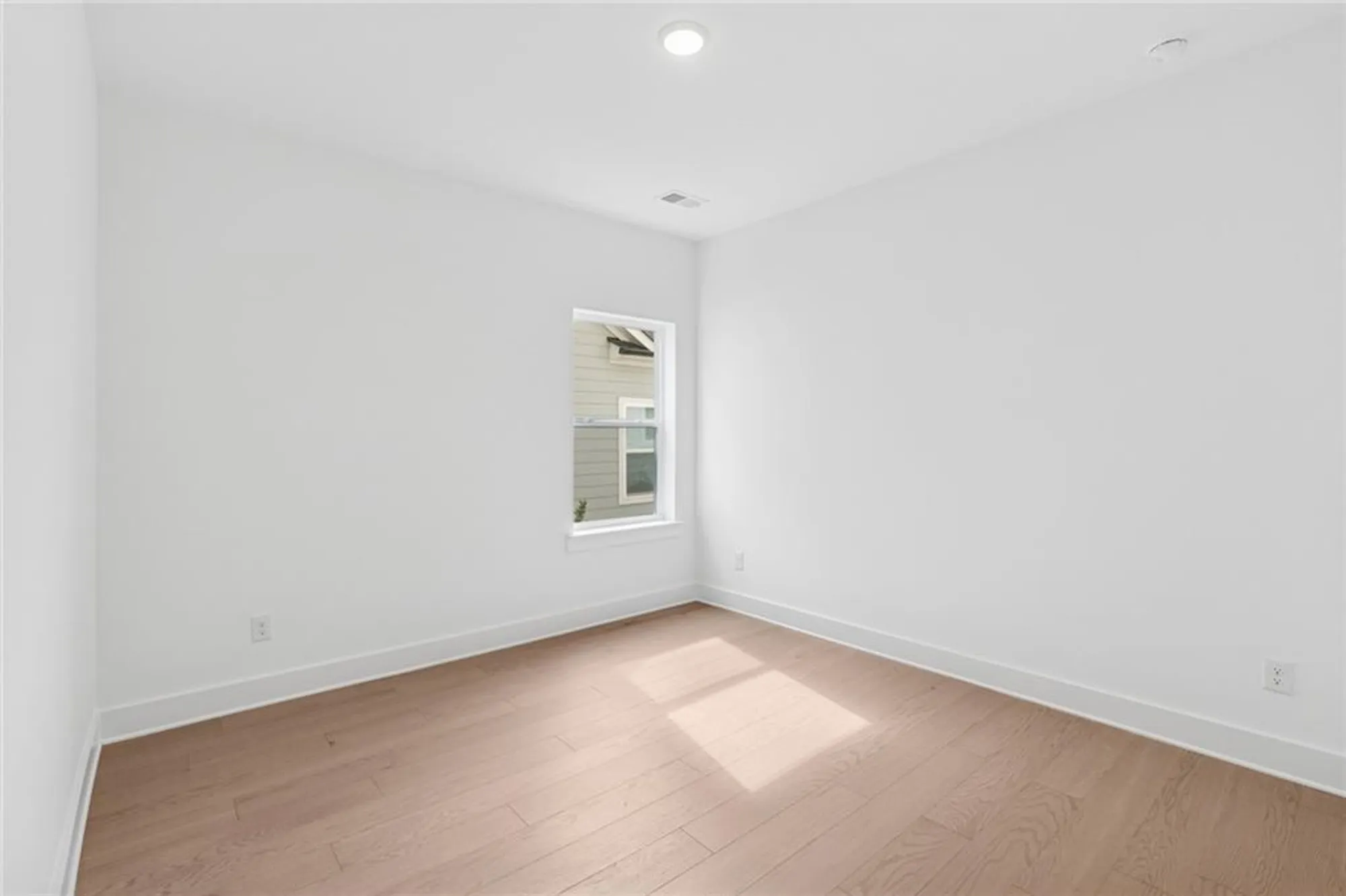 Property Slideshow image 9 of 41 | 2044 ripple park bnd, Canton, GA, 30114