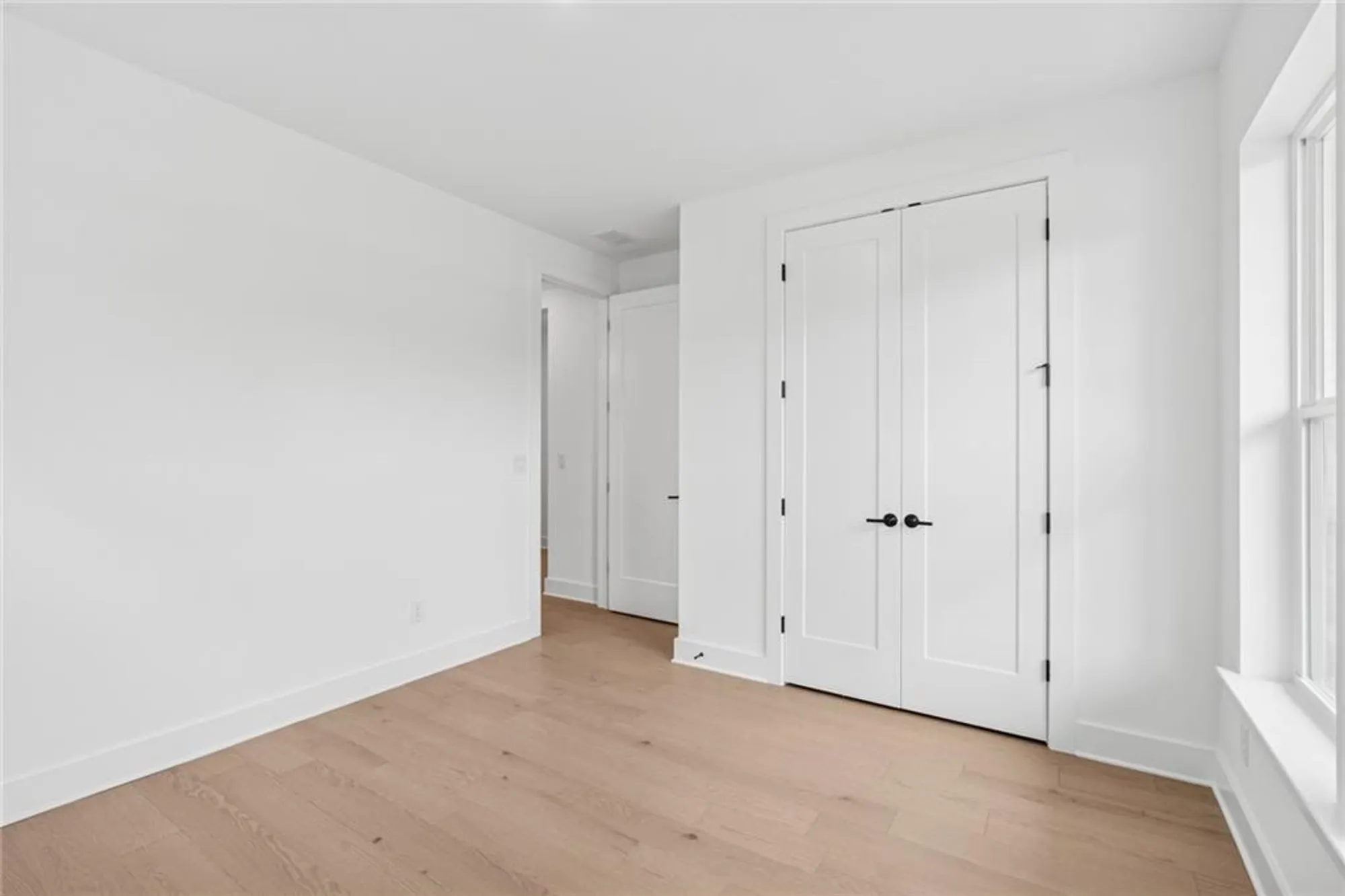 Property Slideshow image 7 of 41 | 2044 ripple park bnd, Canton, GA, 30114