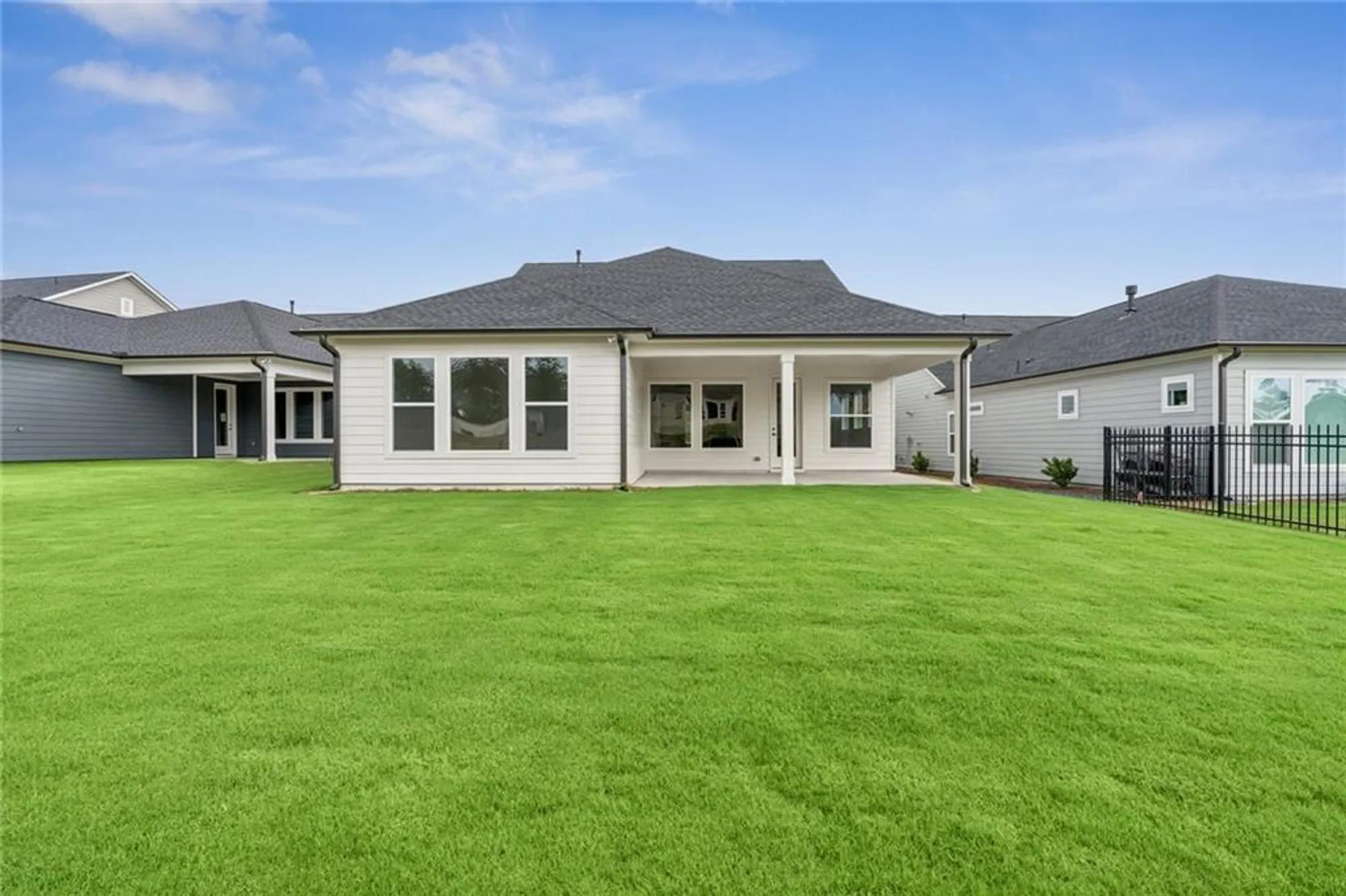 Property Slideshow image 32 of 41 | 2044 ripple park bnd, Canton, GA, 30114