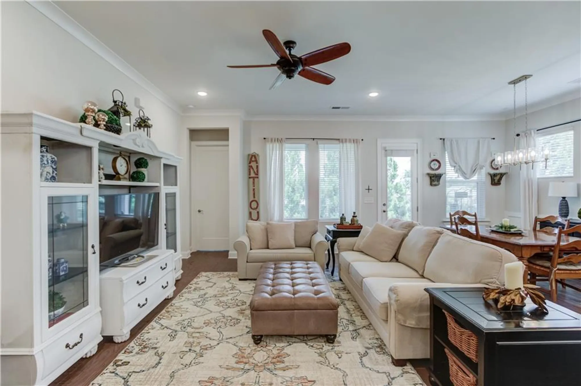 Property Slideshow image 4 of 23 | 6817 bungalow rd, Flowery Branch, GA, 30542