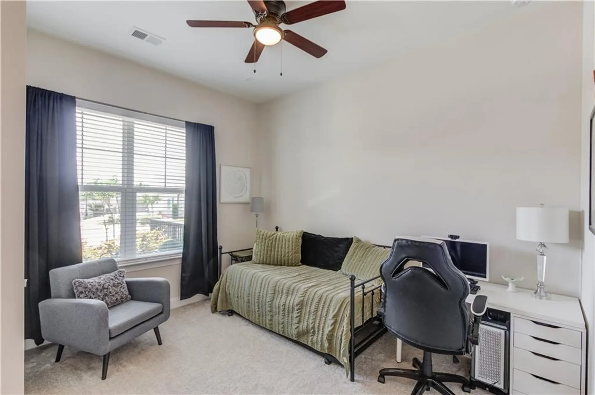 Property Slideshow image 13 of 23 | 6817 bungalow rd, Flowery Branch, GA, 30542