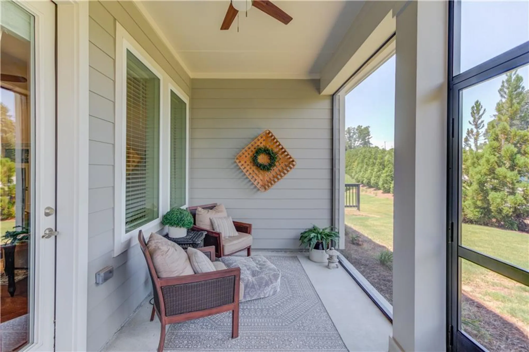 Property Slideshow image 15 of 23 | 6817 bungalow rd, Flowery Branch, GA, 30542