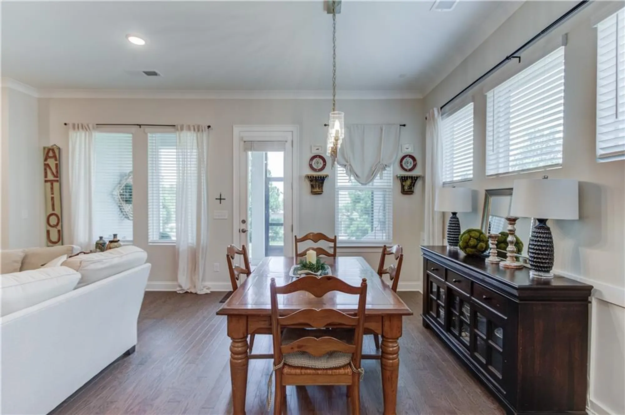Property Slideshow image 7 of 23 | 6817 bungalow rd, Flowery Branch, GA, 30542