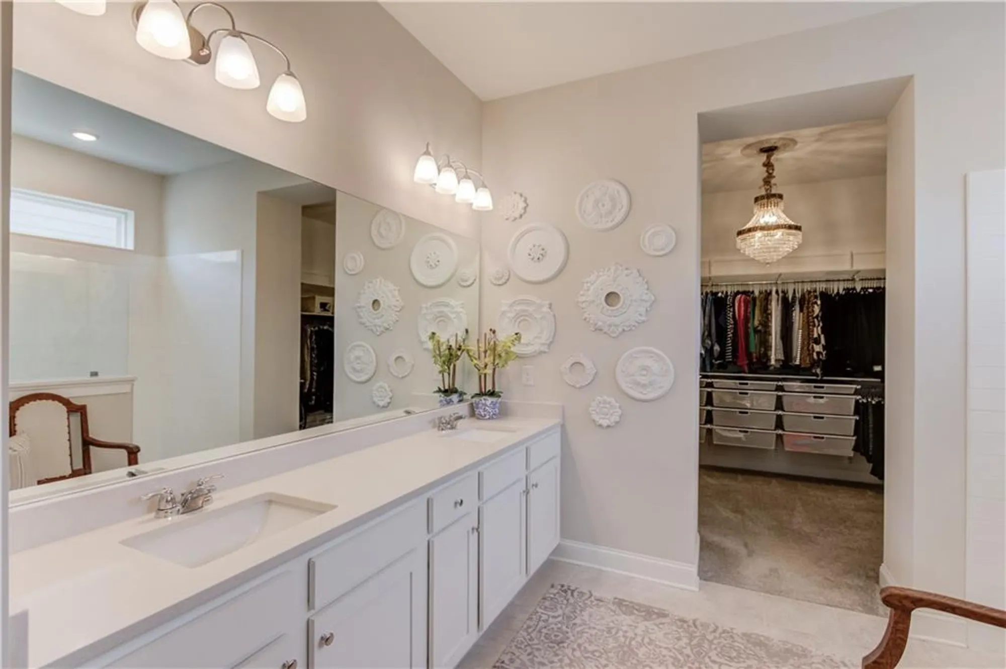Property Slideshow image 9 of 23 | 6817 bungalow rd, Flowery Branch, GA, 30542