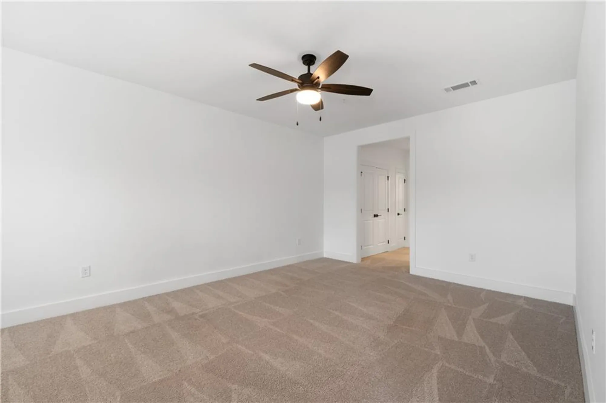 Property Slideshow image 18 of 43 | 3321 orwell way unit 3301, Cumming, GA, 30041