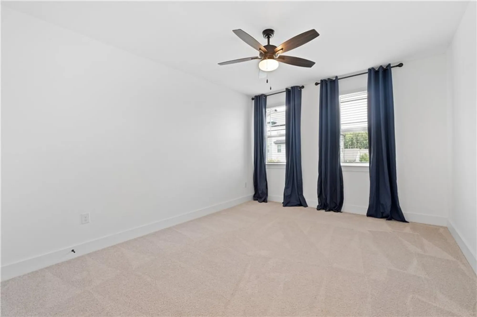 Property Slideshow image 25 of 43 | 3321 orwell way unit 3301, Cumming, GA, 30041