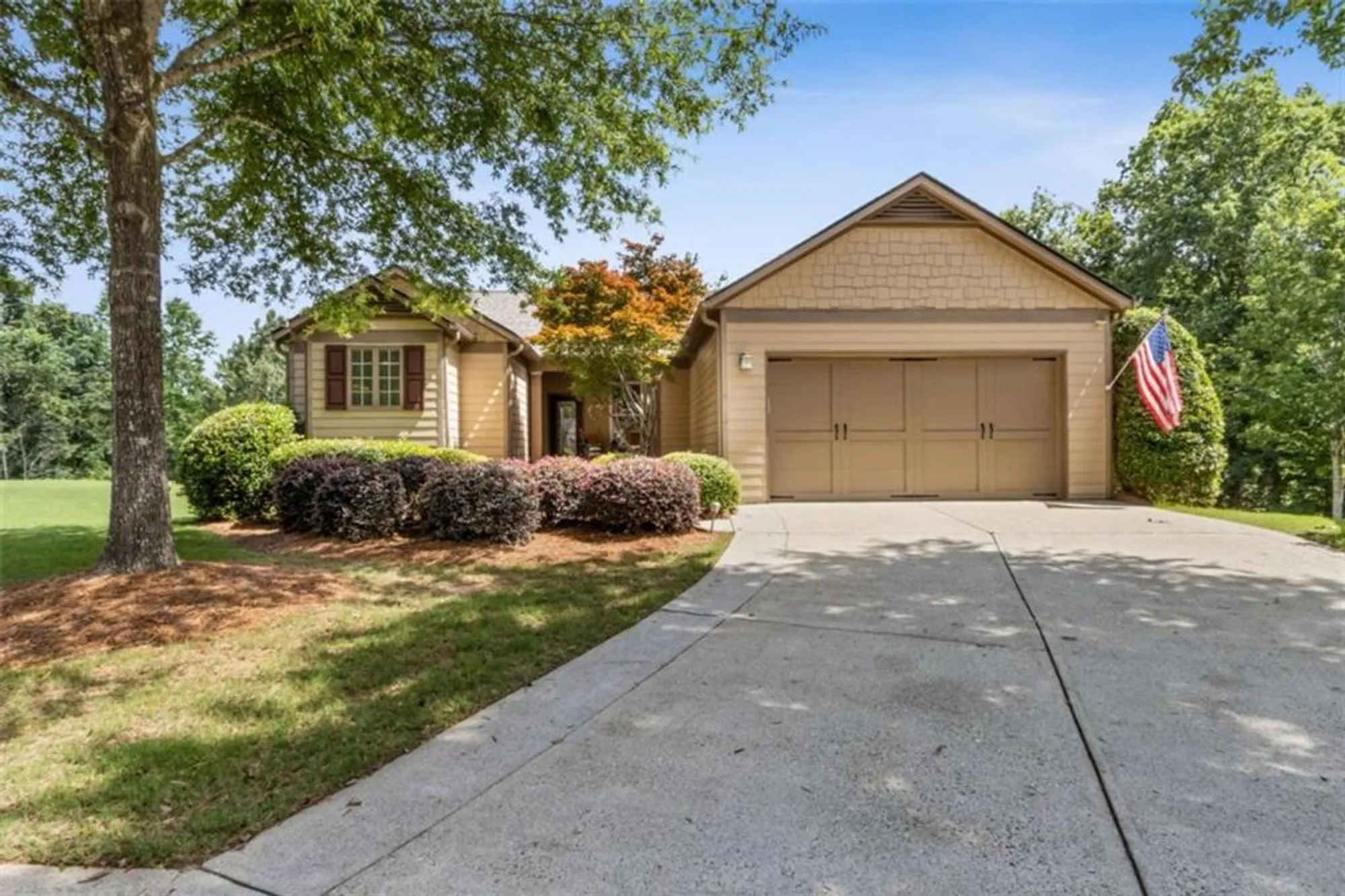 Property Slideshow image 1 of 93 | 601 laurel xing, Canton, GA, 30114