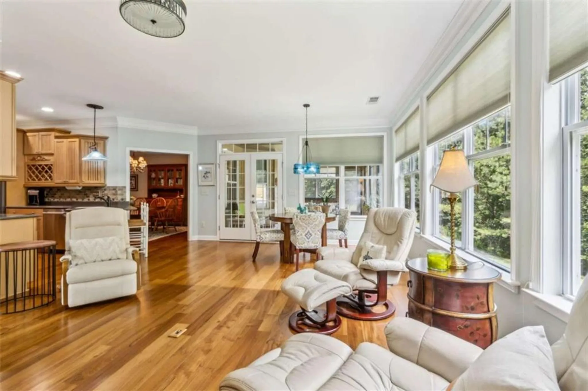 Property Slideshow image 22 of 93 | 601 laurel xing, Canton, GA, 30114