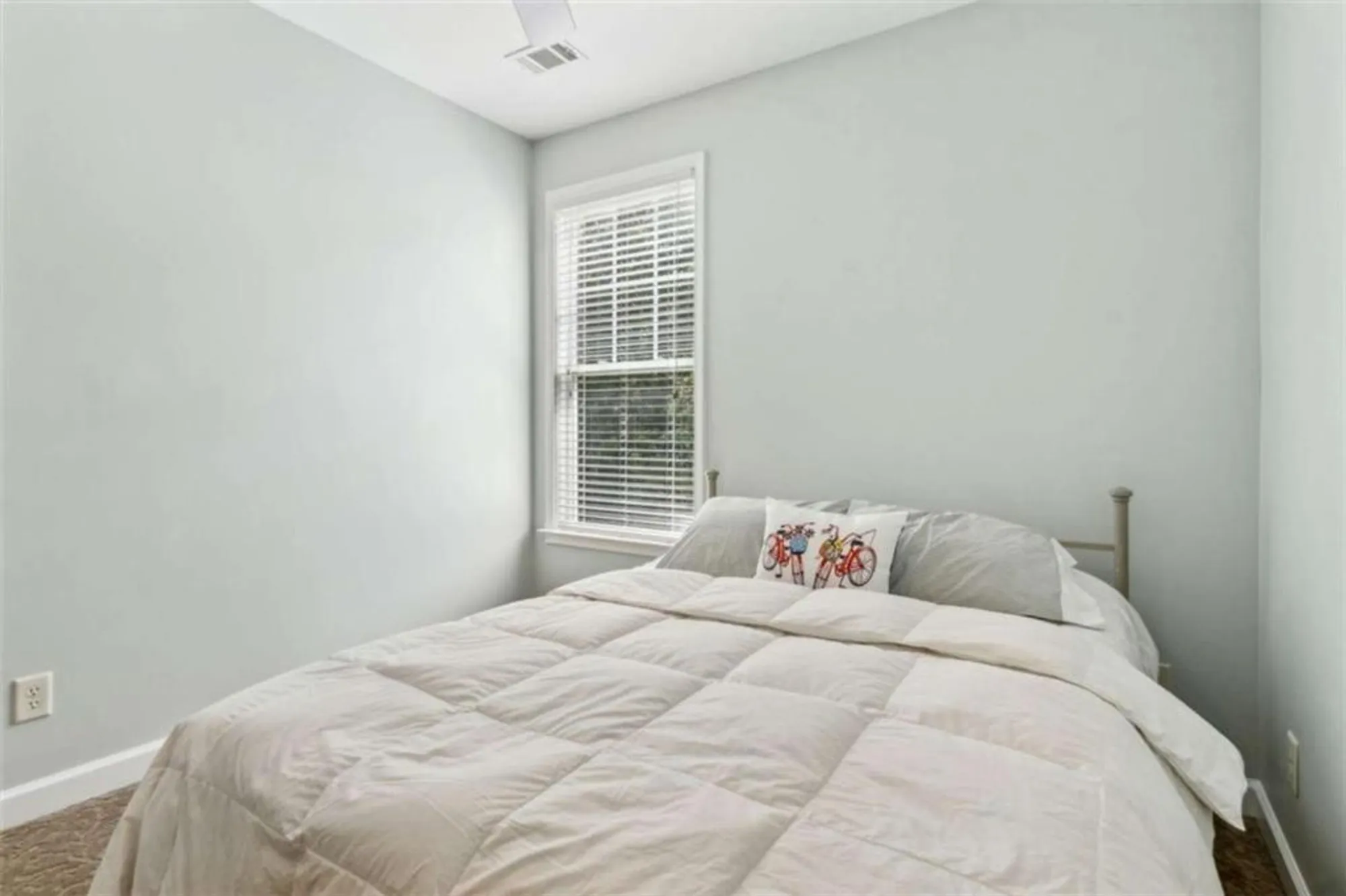 Property Slideshow image 47 of 93 | 601 laurel xing, Canton, GA, 30114
