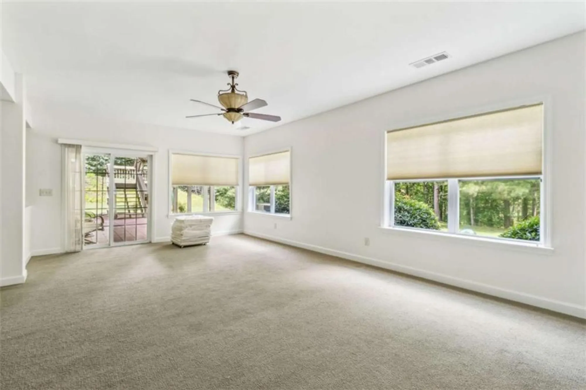 Property Slideshow image 57 of 93 | 601 laurel xing, Canton, GA, 30114