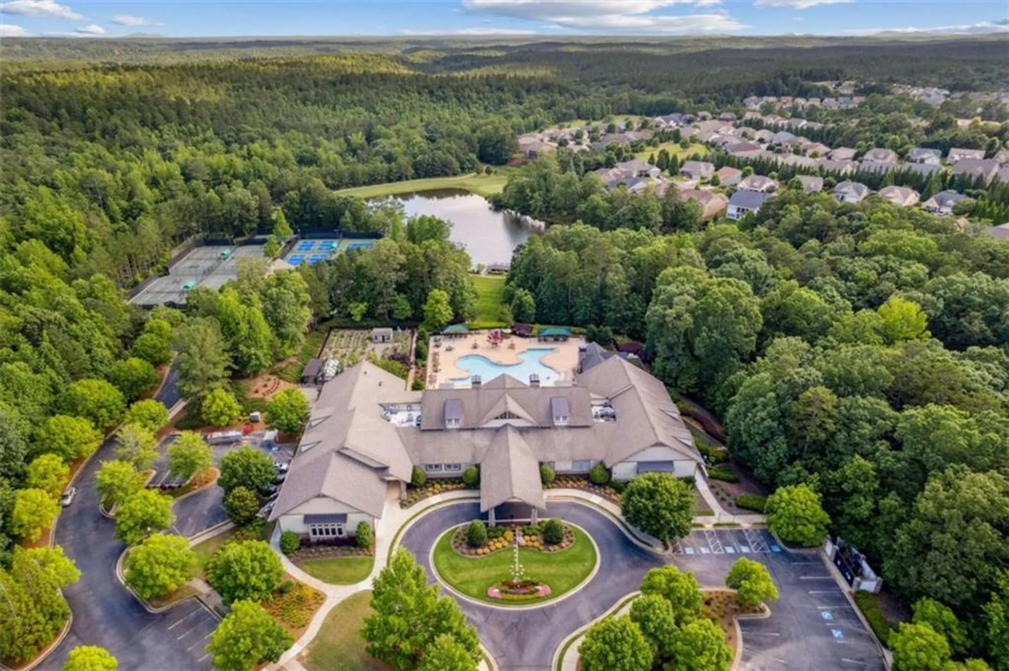 Property Slideshow image 88 of 93 | 601 laurel xing, Canton, GA, 30114