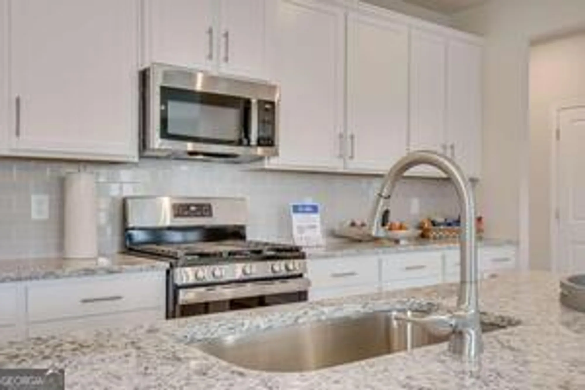 Property Slideshow image 8 of 33 | 404 satilla ct, Locust Grove, GA, 30248