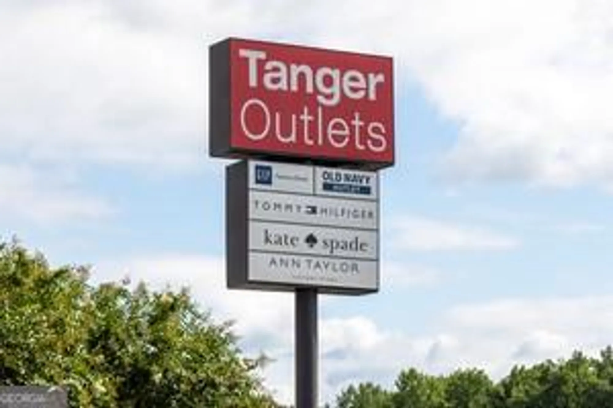 Property Slideshow image 25 of 33 | 404 satilla ct, Locust Grove, GA, 30248