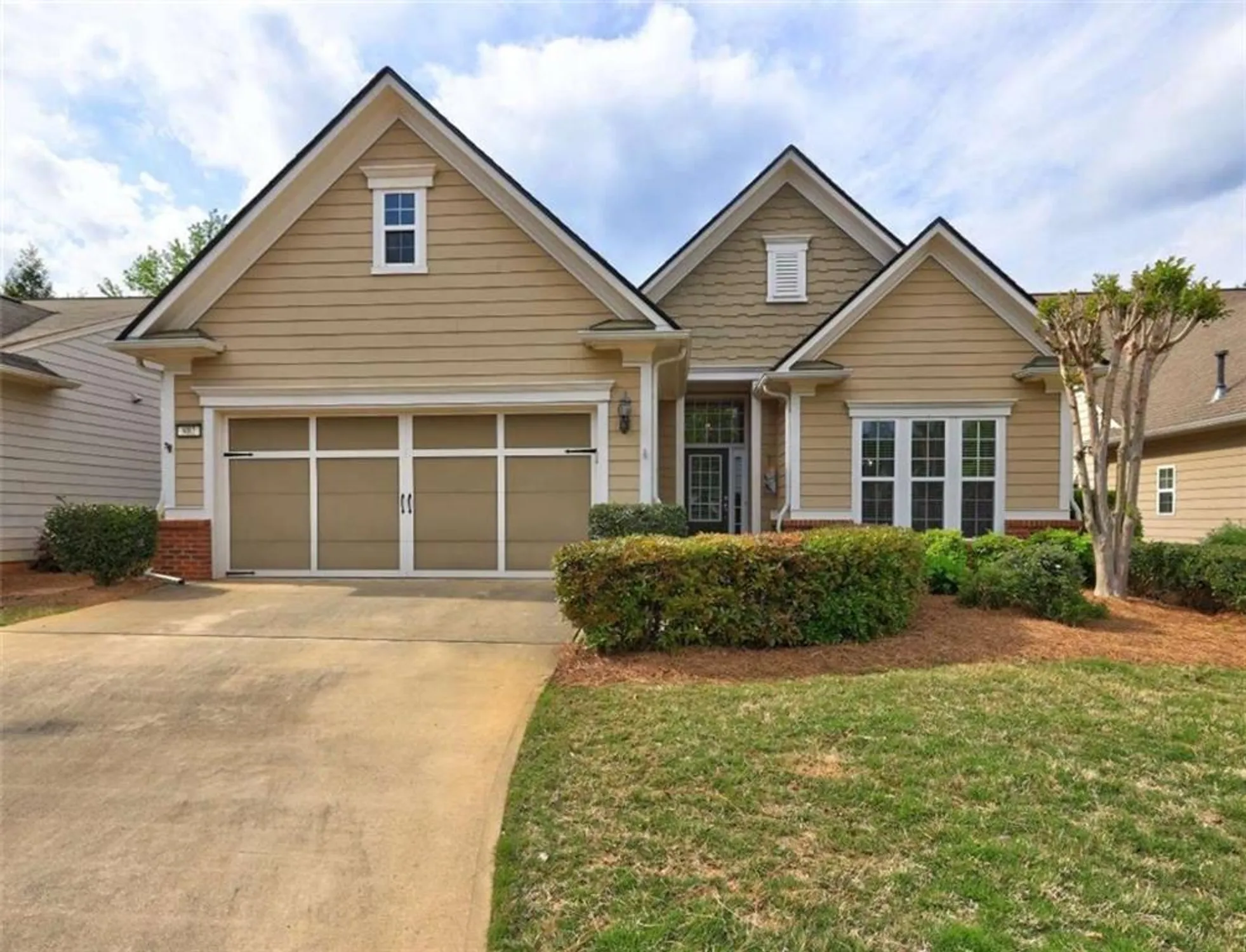 Property Slideshow image 1 of 18 | 802 dusky sap ct, Griffin, GA, 30223