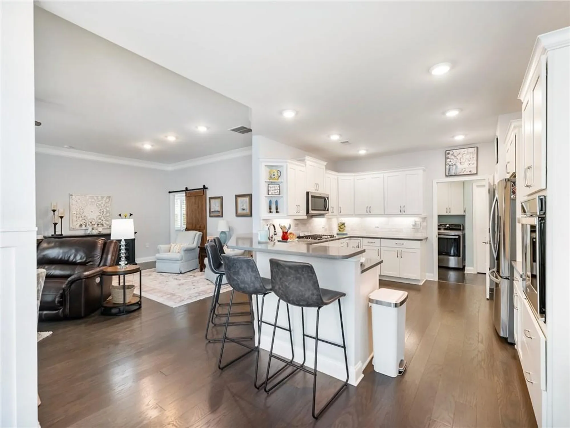 Property Slideshow image 10 of 47 | 1802 lexington green pnes, Cumming, GA, 30040