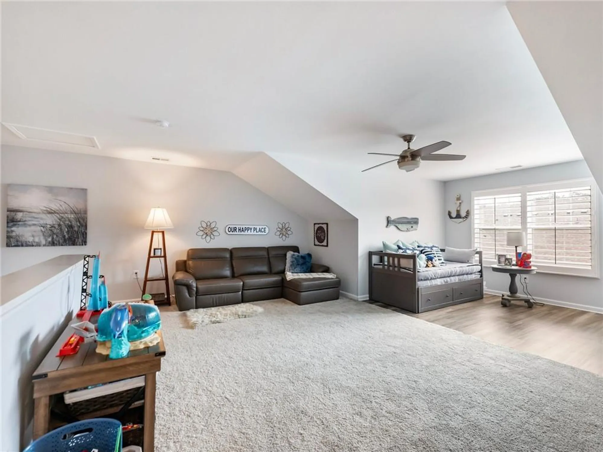 Property Slideshow image 33 of 47 | 1802 lexington green pnes, Cumming, GA, 30040