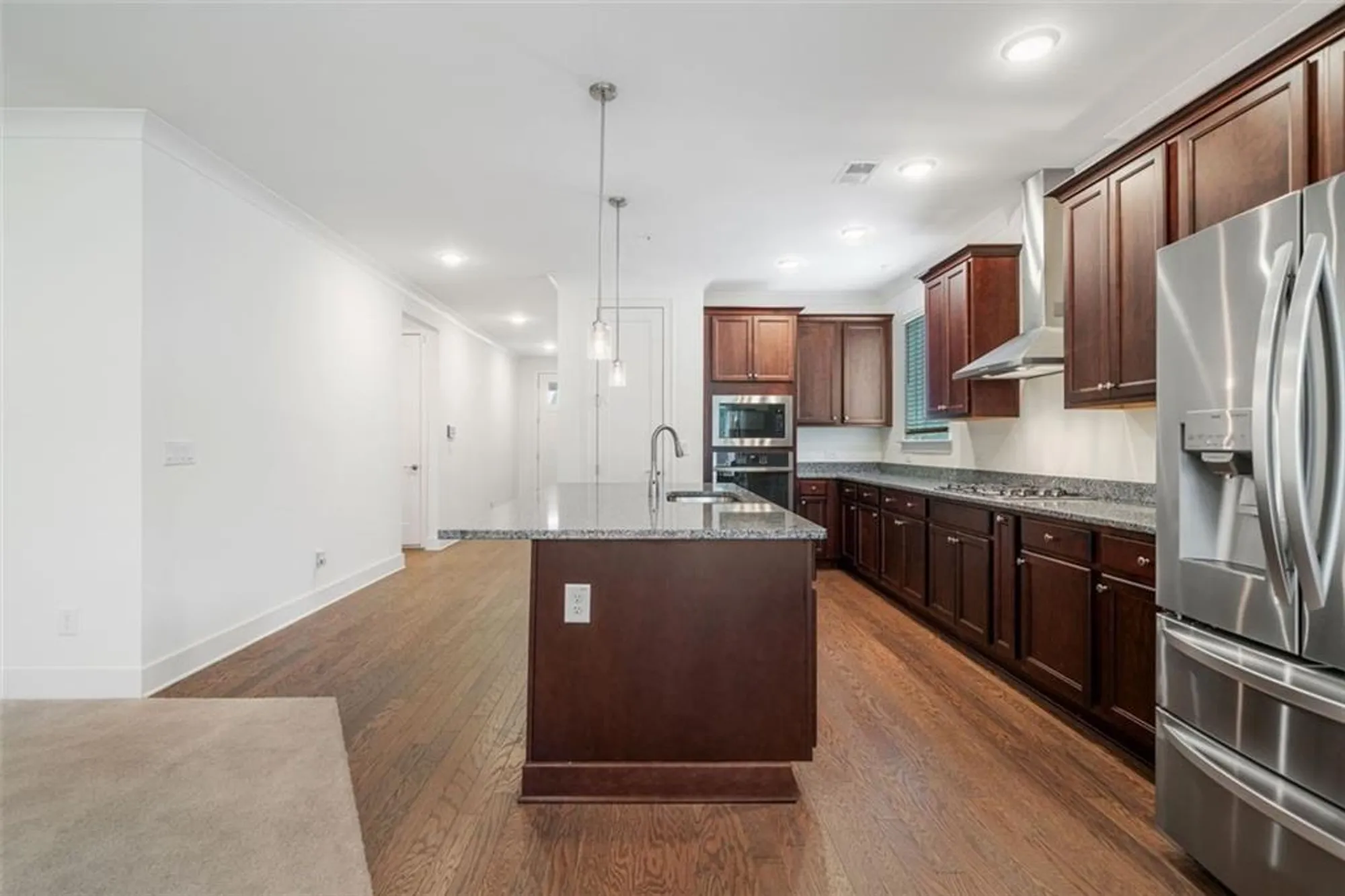 Property Slideshow image 10 of 37 | 205 floral valley dr, Woodstock, GA, 30188