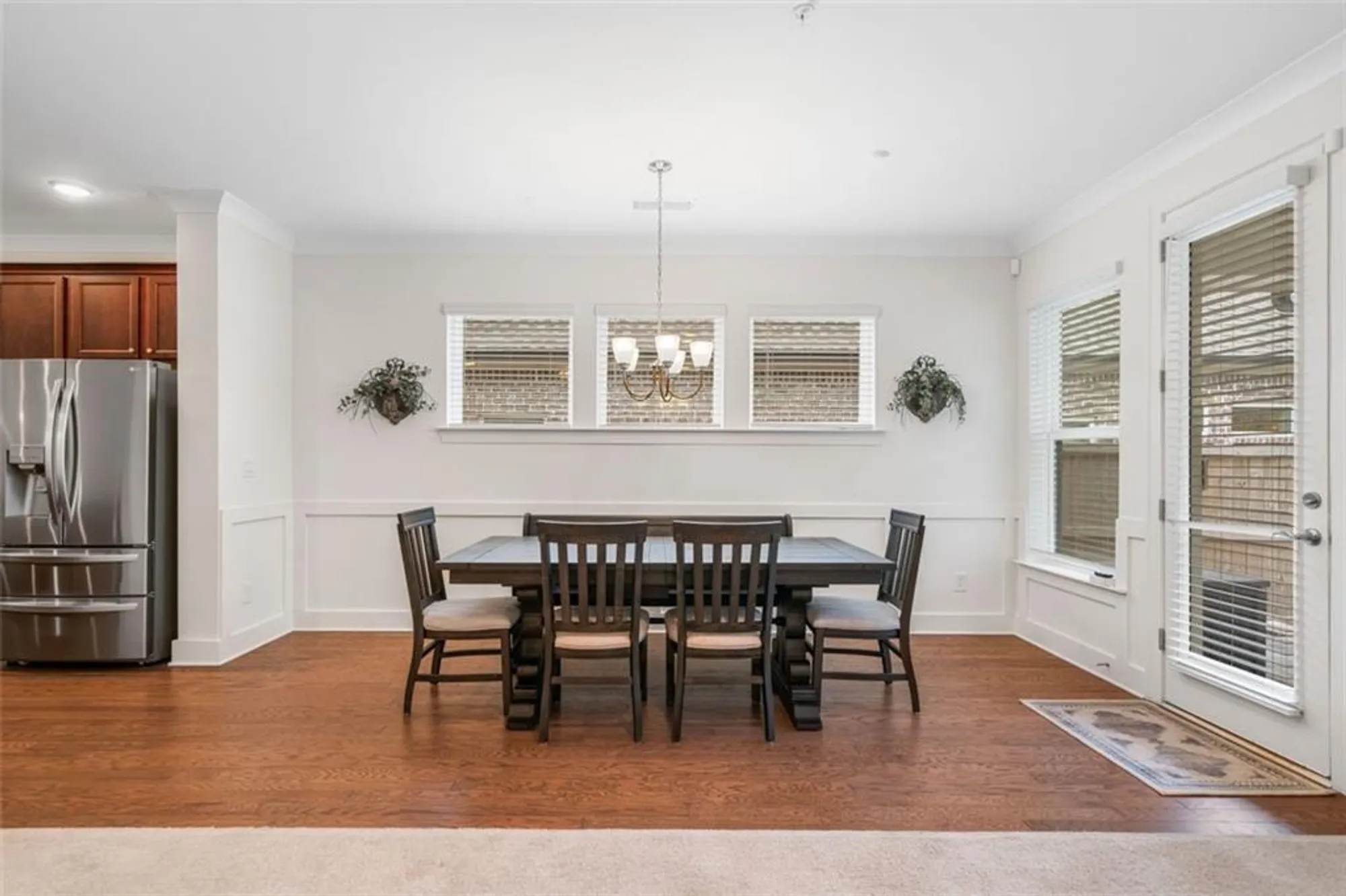 Property Slideshow image 13 of 37 | 205 floral valley dr, Woodstock, GA, 30188