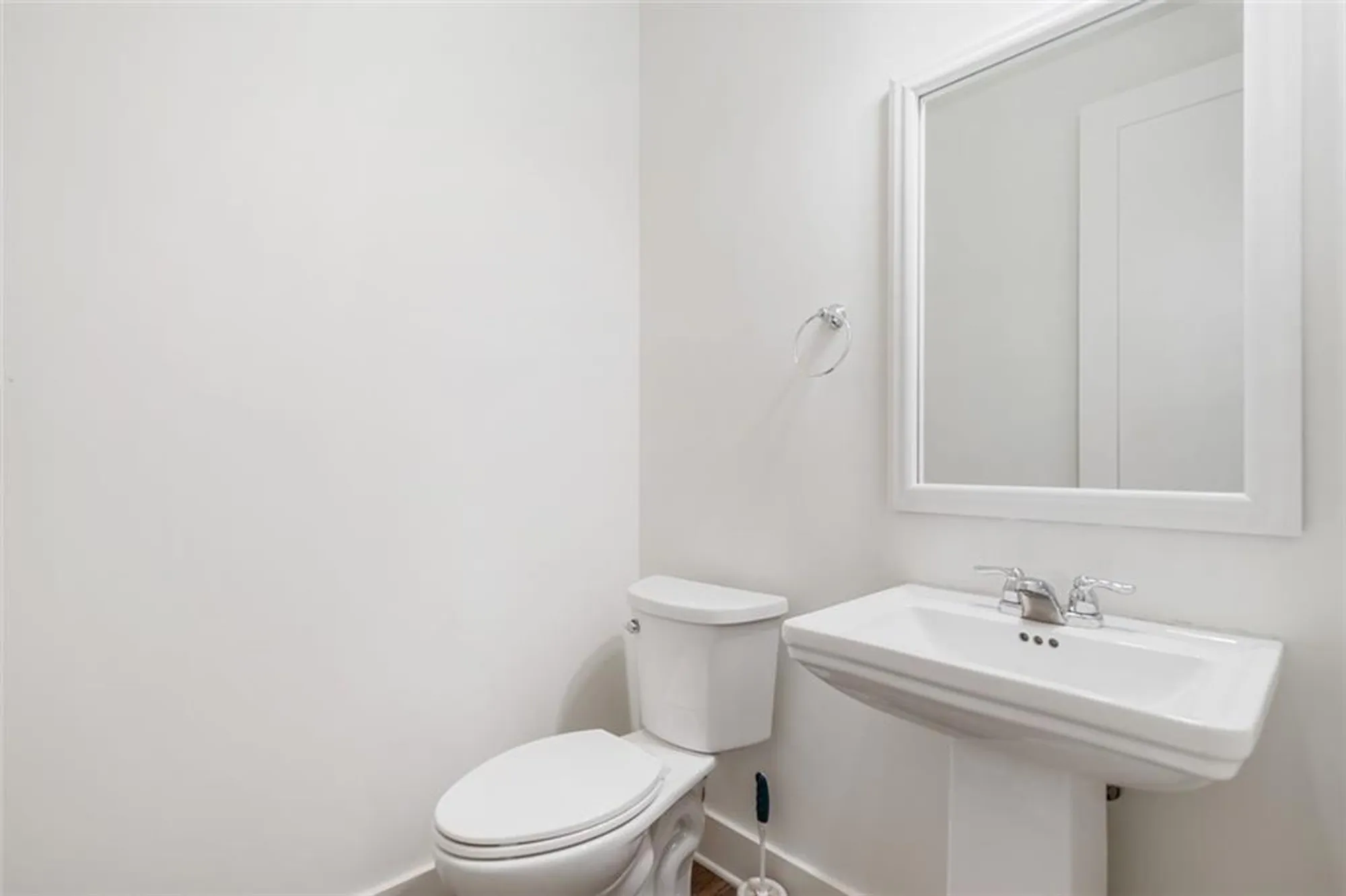 Property Slideshow image 30 of 37 | 205 floral valley dr, Woodstock, GA, 30188