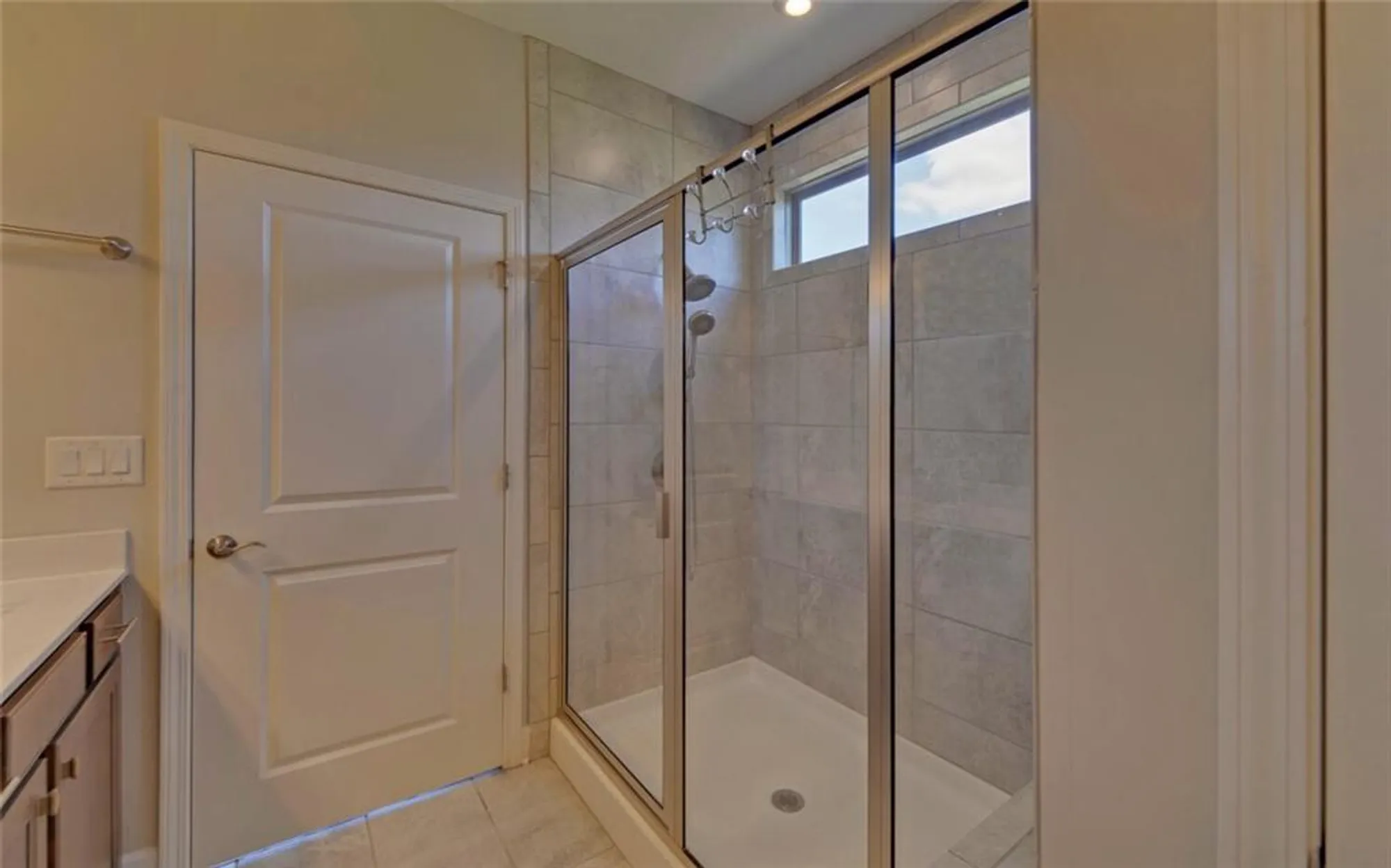 Property Slideshow image 29 of 67 | 5825 maple bluff way, Hoschton, GA, 30548