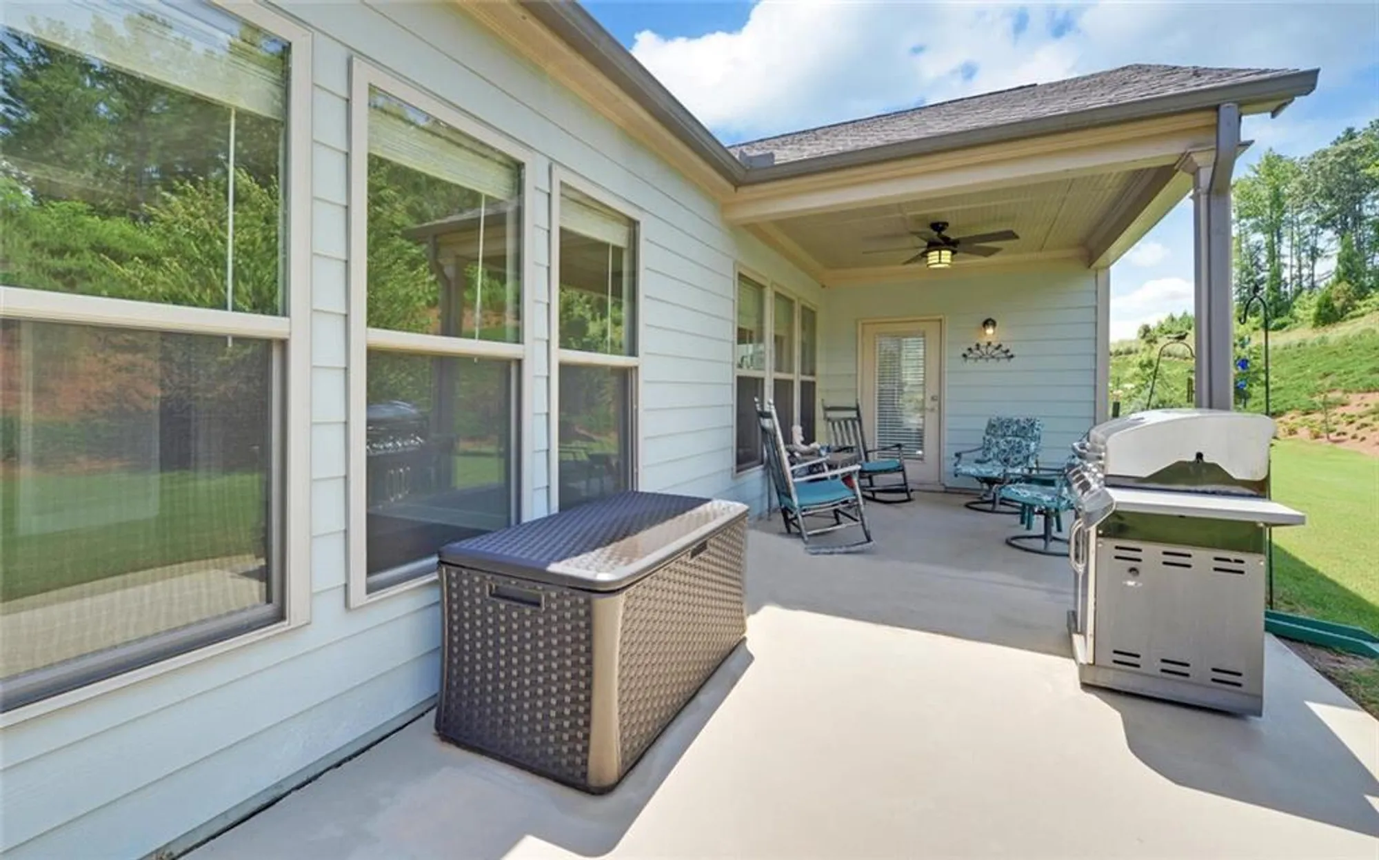 Property Slideshow image 43 of 67 | 5825 maple bluff way, Hoschton, GA, 30548