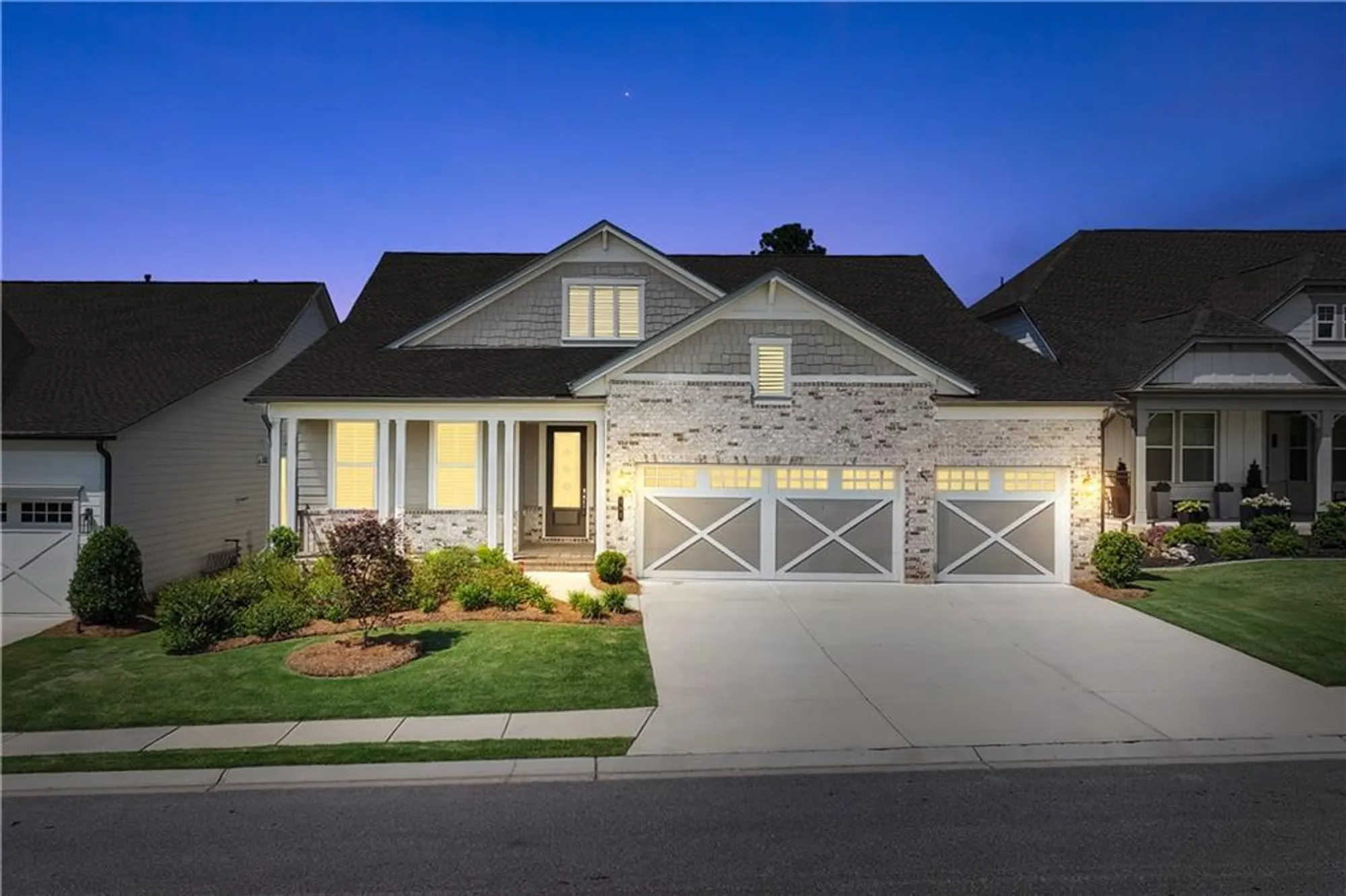 Property Slideshow image 4 of 94 | 192 erie pt, Hoschton, GA, 30548