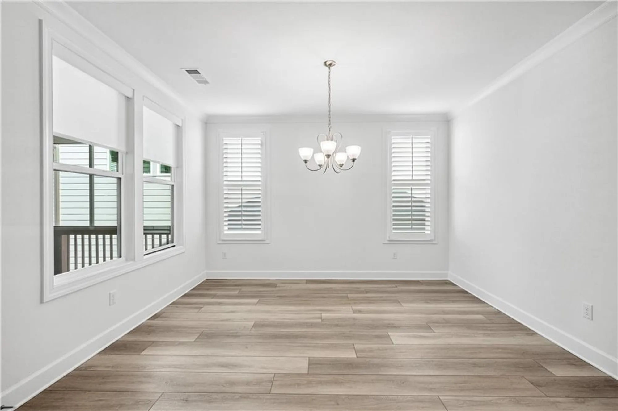 Property Slideshow image 14 of 94 | 192 erie pt, Hoschton, GA, 30548