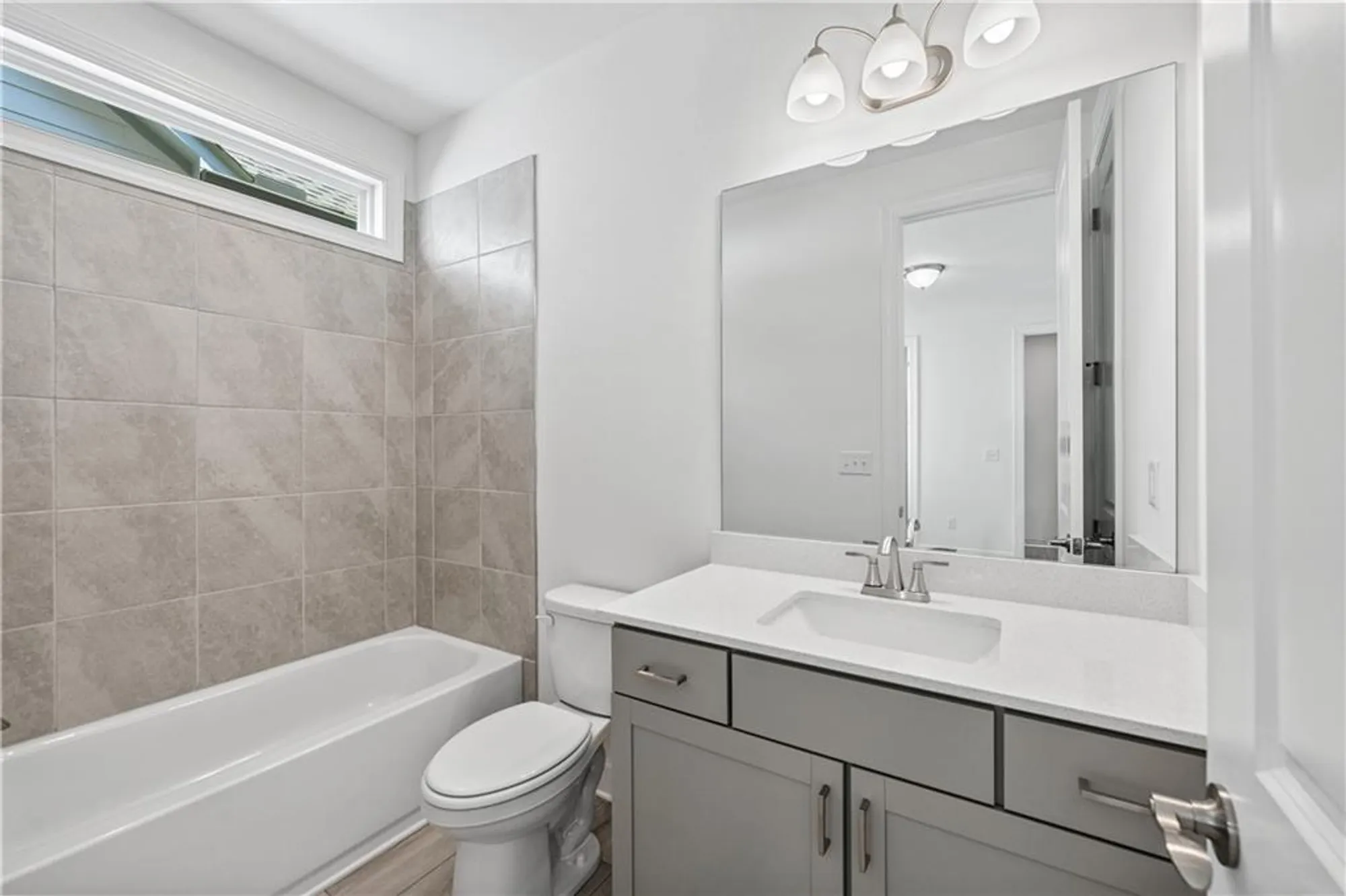 Property Slideshow image 25 of 94 | 192 erie pt, Hoschton, GA, 30548