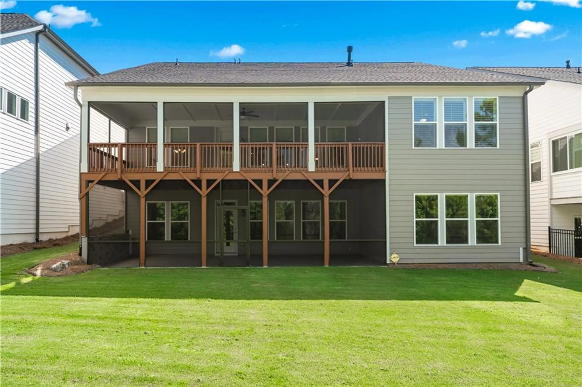 Property Slideshow image 39 of 94 | 192 erie pt, Hoschton, GA, 30548