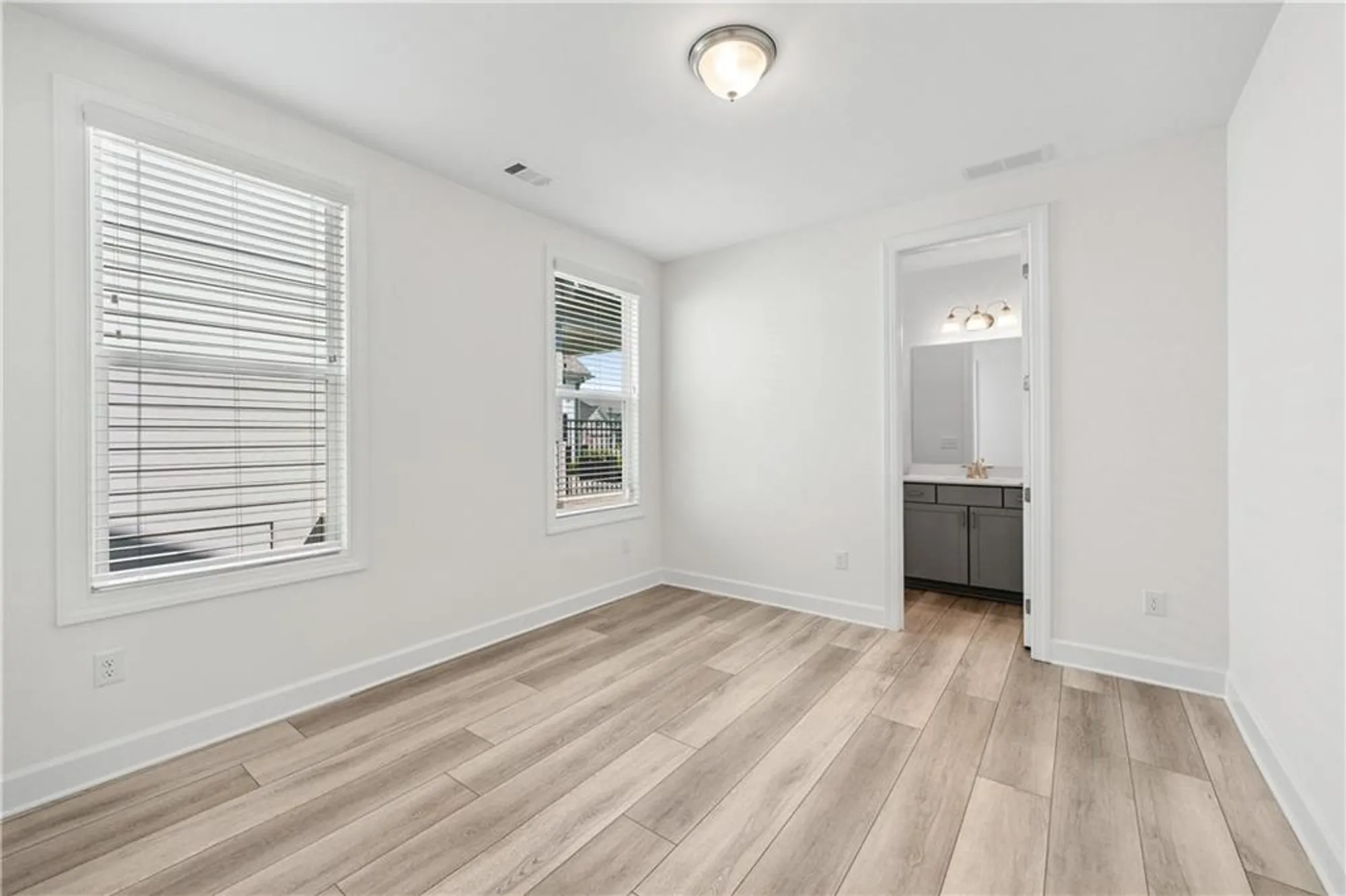 Property Slideshow image 56 of 94 | 192 erie pt, Hoschton, GA, 30548