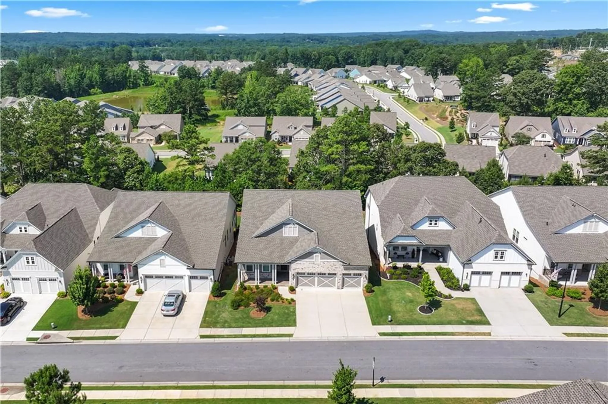 Property Slideshow image 53 of 94 | 192 erie pt, Hoschton, GA, 30548