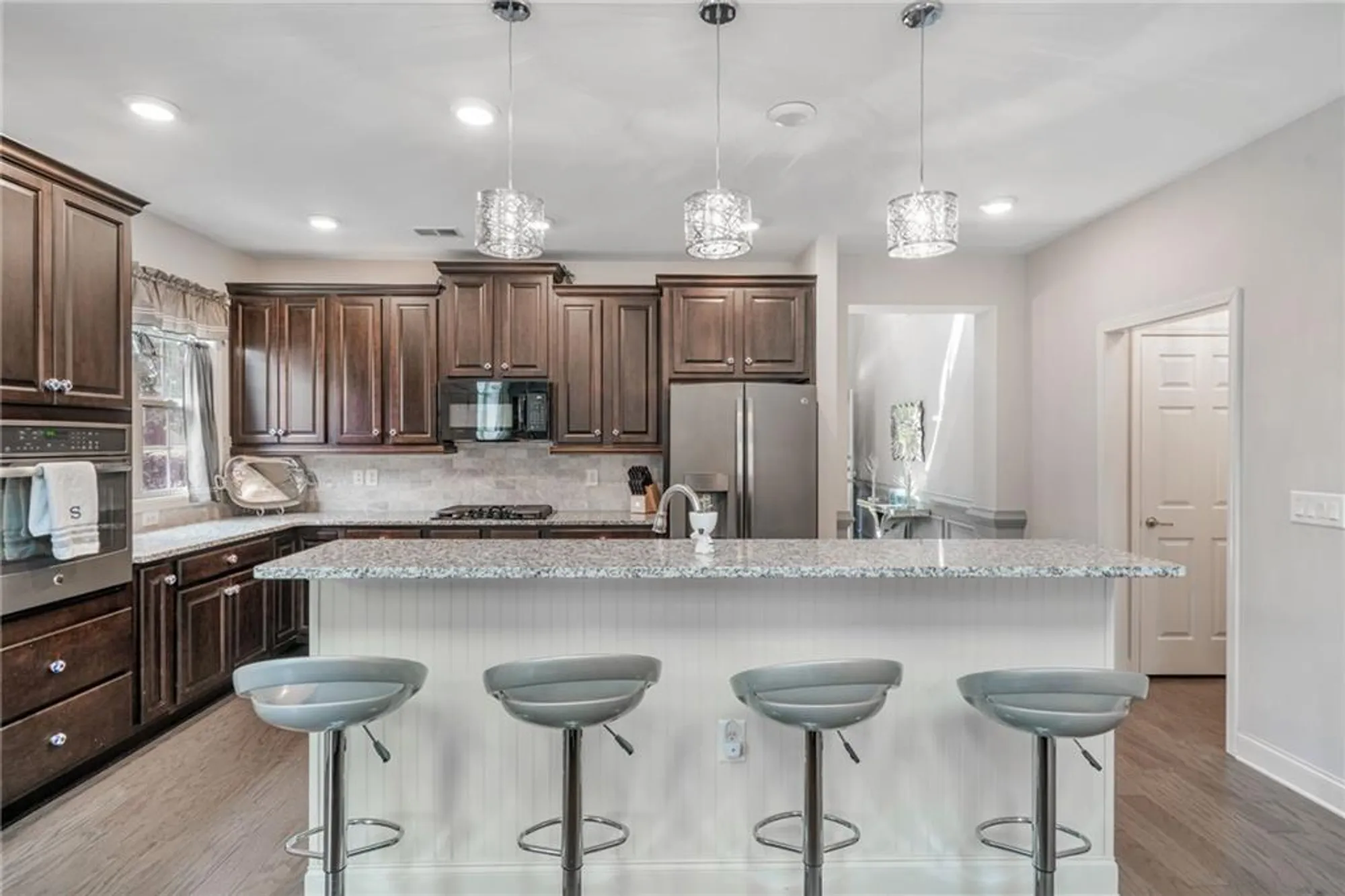 Property Slideshow image 6 of 41 | 1620 archstone dr 5004, Cumming, GA, 30041