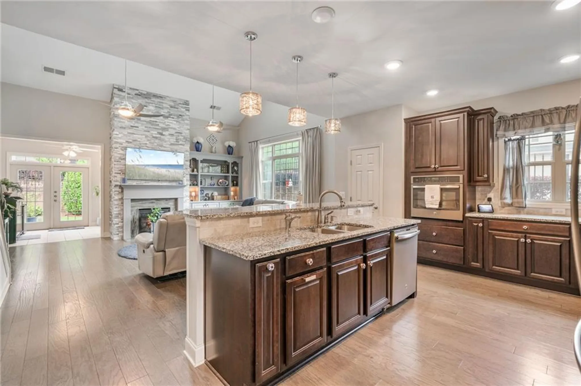 Property Slideshow image 10 of 41 | 1620 archstone dr 5004, Cumming, GA, 30041