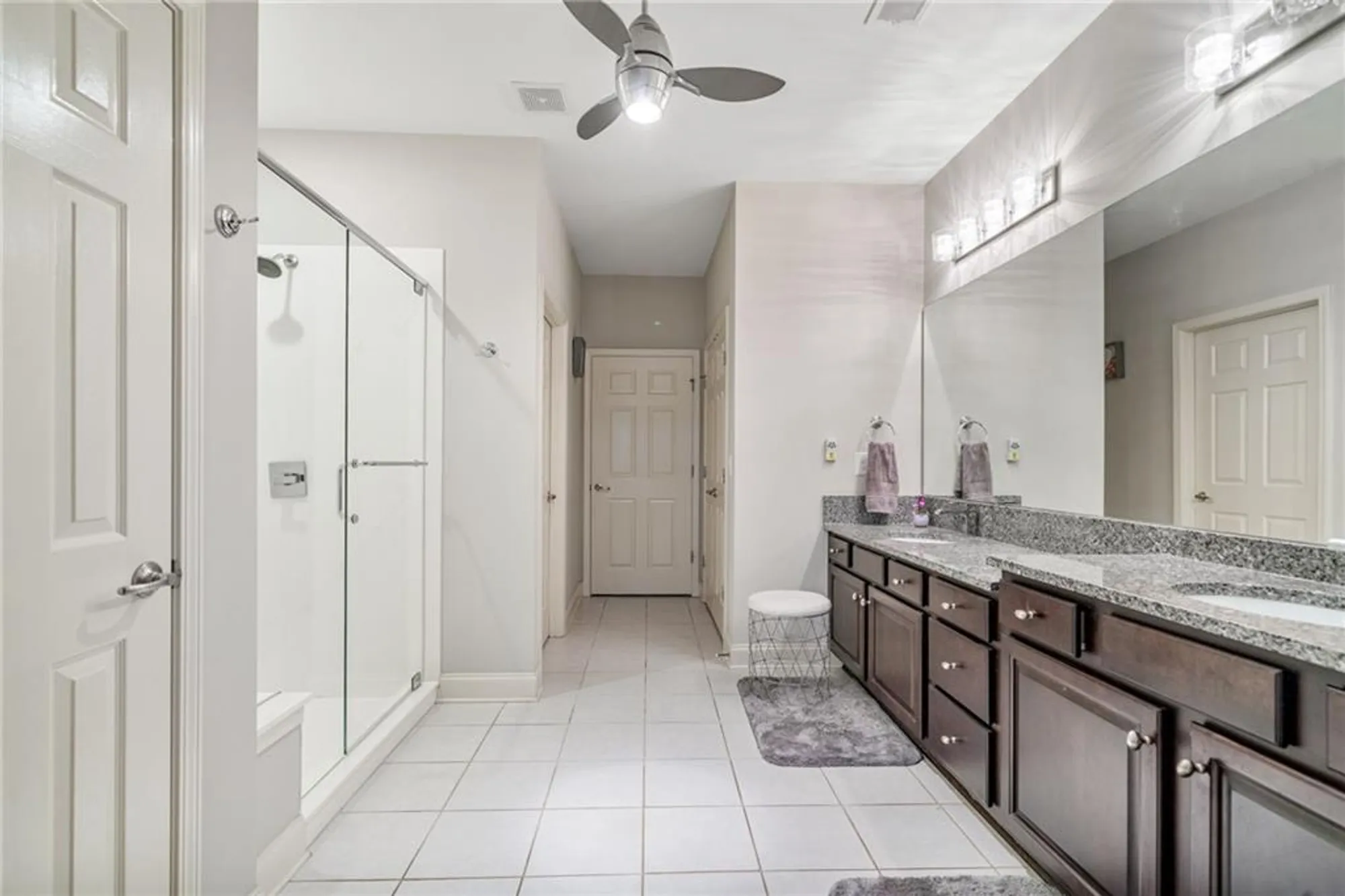 Property Slideshow image 19 of 41 | 1620 archstone dr 5004, Cumming, GA, 30041