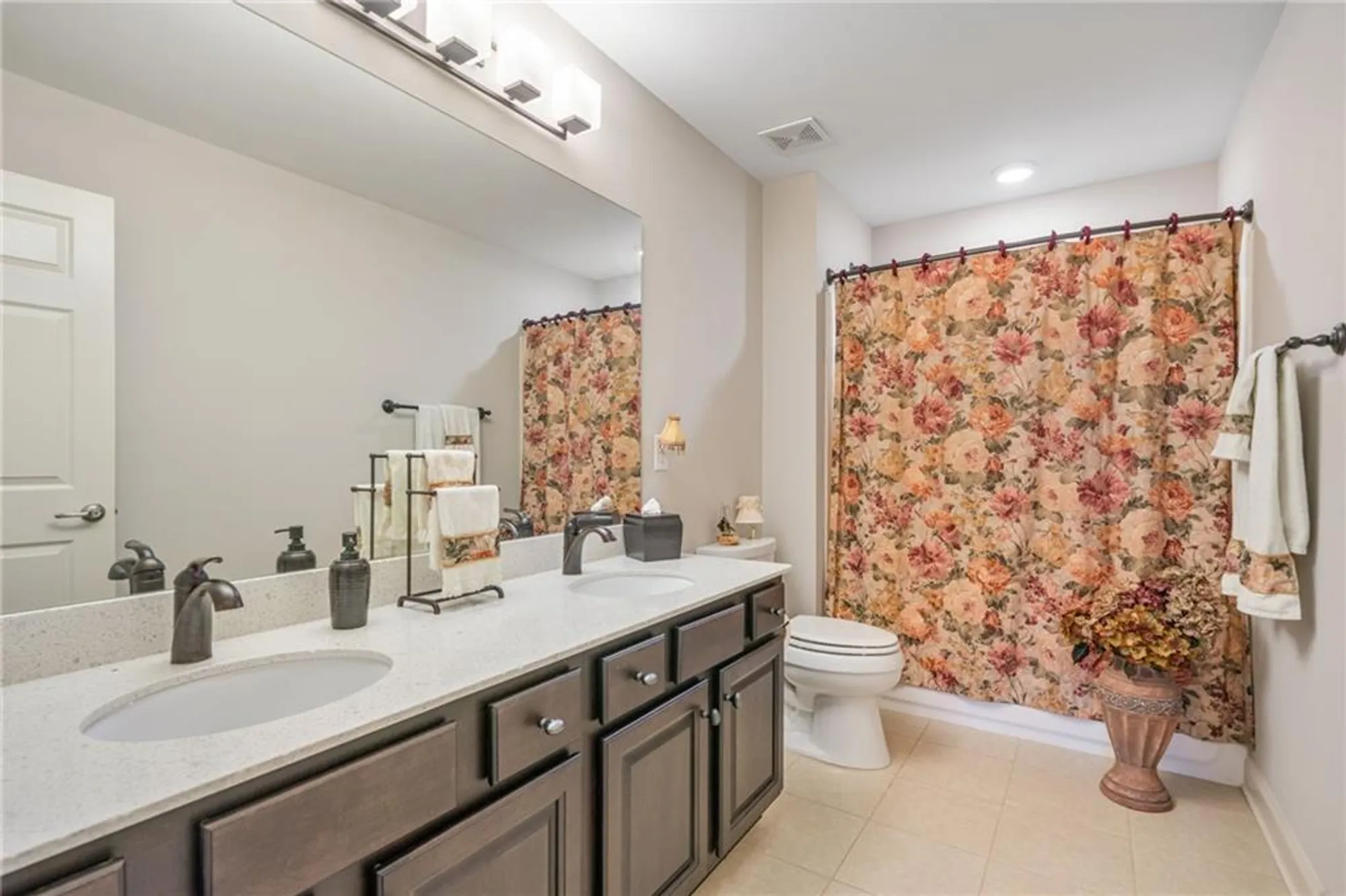 Property Slideshow image 28 of 41 | 1620 archstone dr 5004, Cumming, GA, 30041