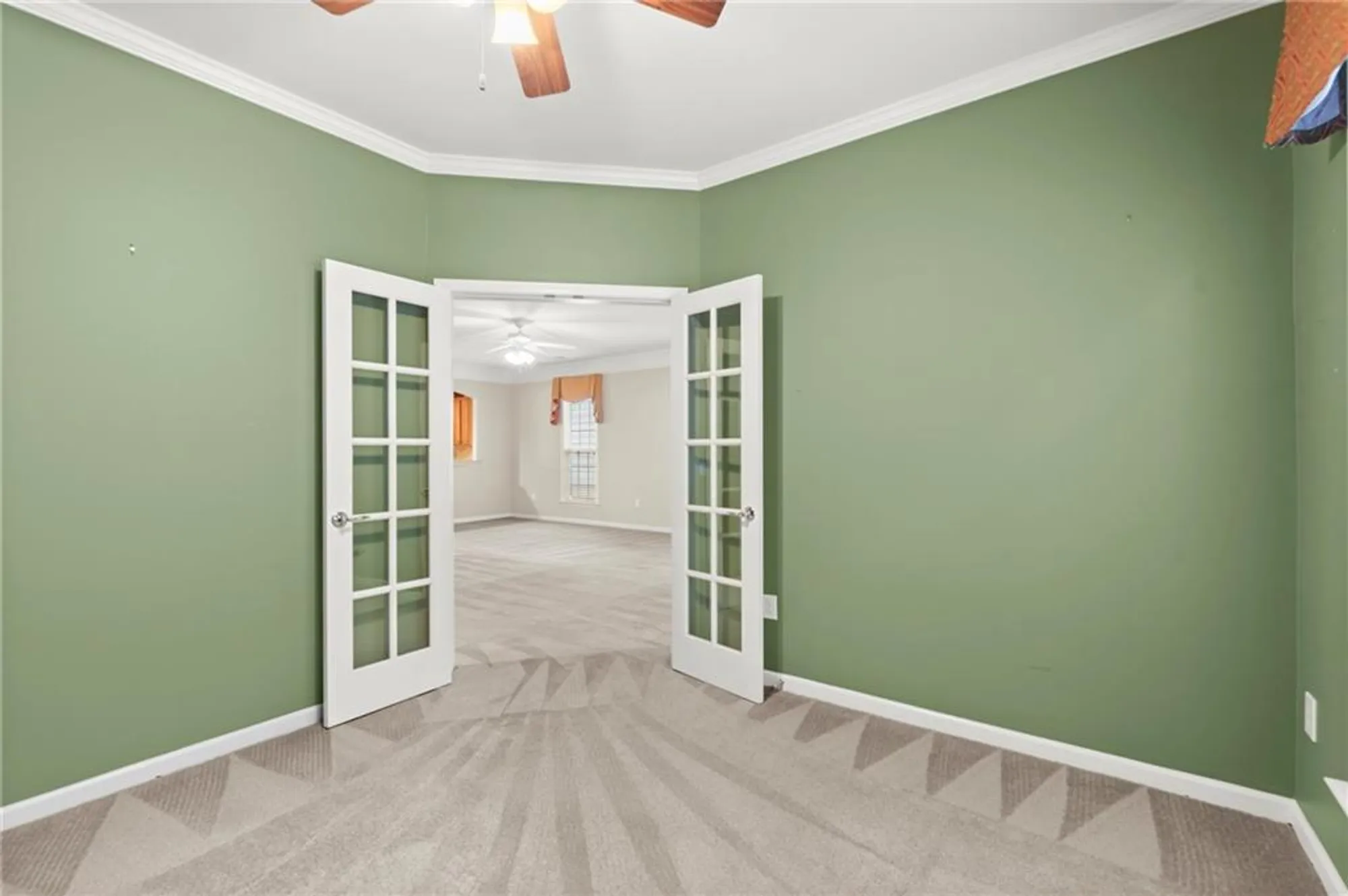 Property Slideshow image 35 of 75 | 850 dusky sap ct, Griffin, GA, 30223