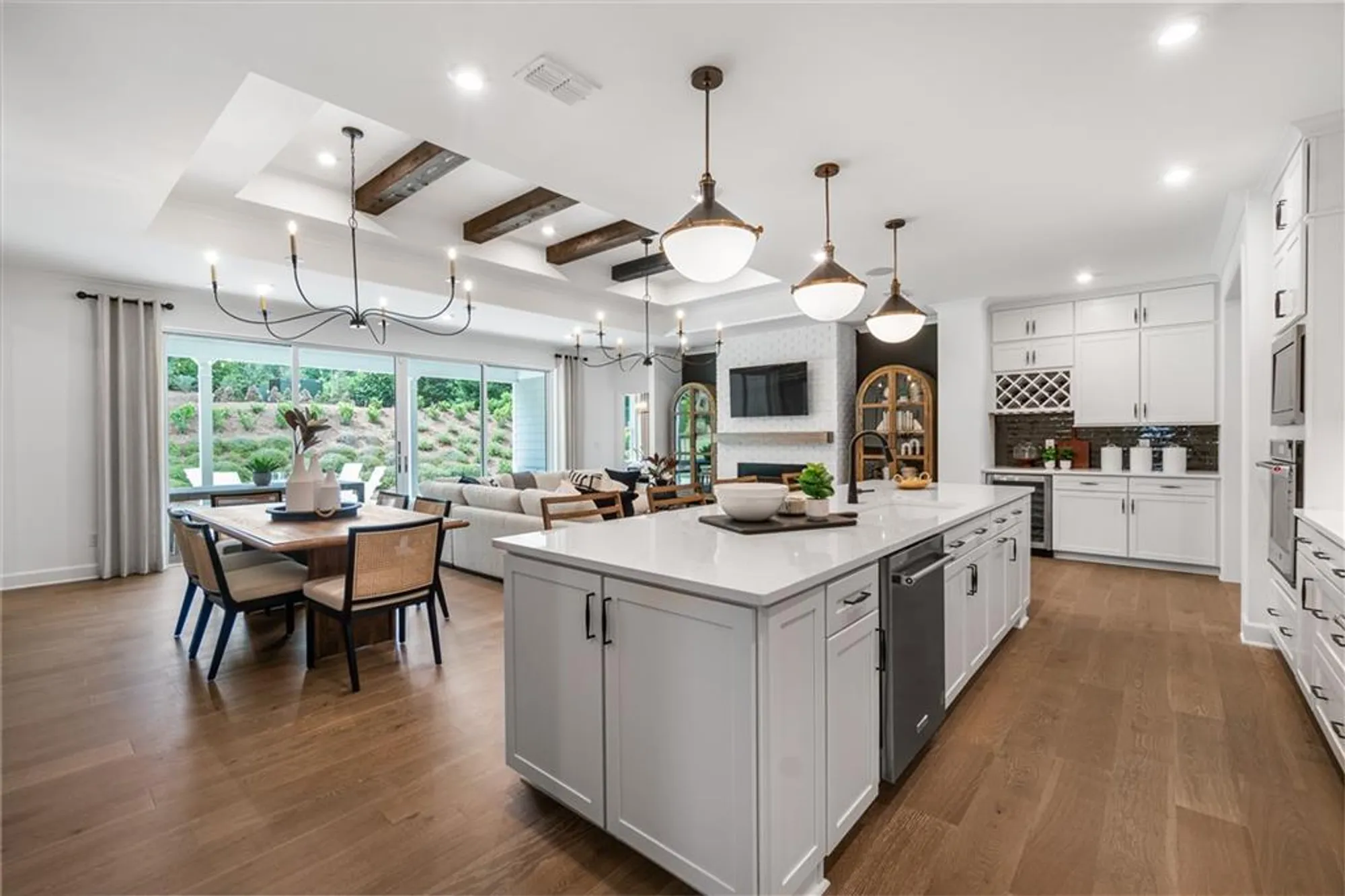 Property Slideshow image 6 of 33 | 1050 rockwood way, Greensboro, GA, 30642