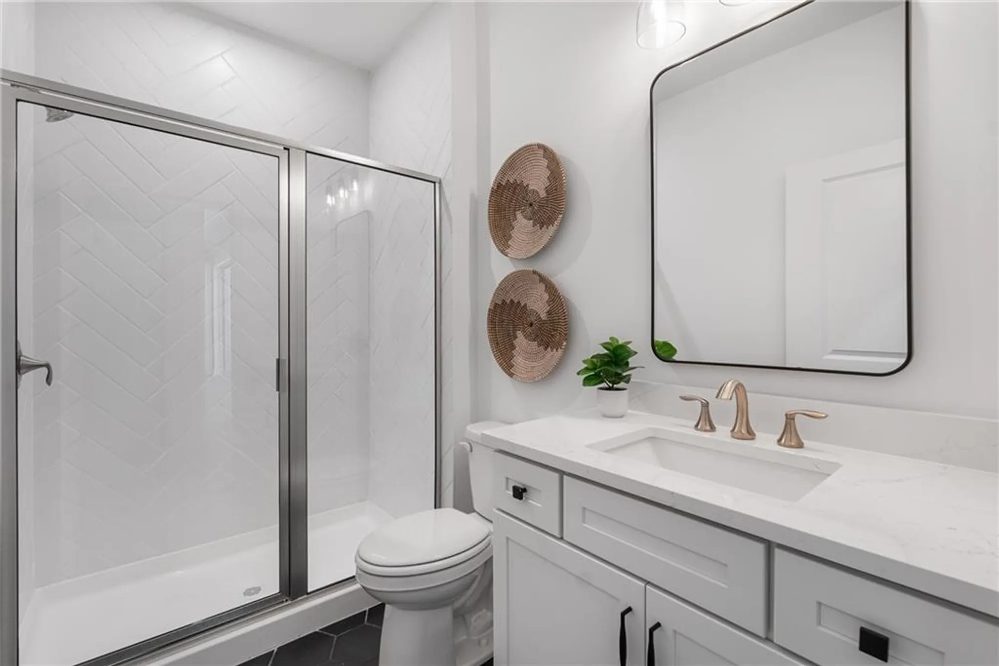 Property Slideshow image 17 of 33 | 1050 rockwood way, Greensboro, GA, 30642