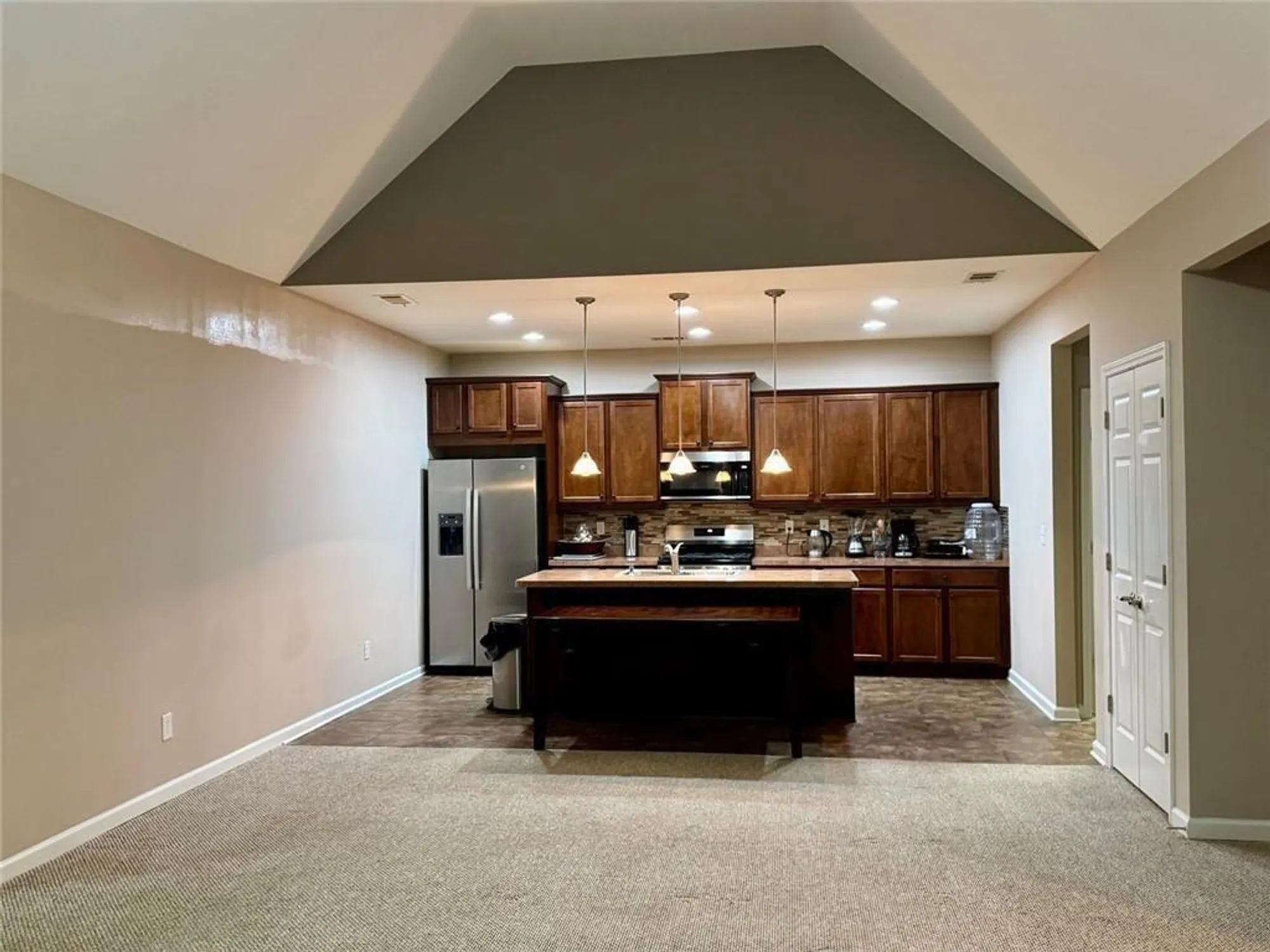 Property Slideshow image 4 of 16 | 1604 haven cir, Douglasville, GA, 30135