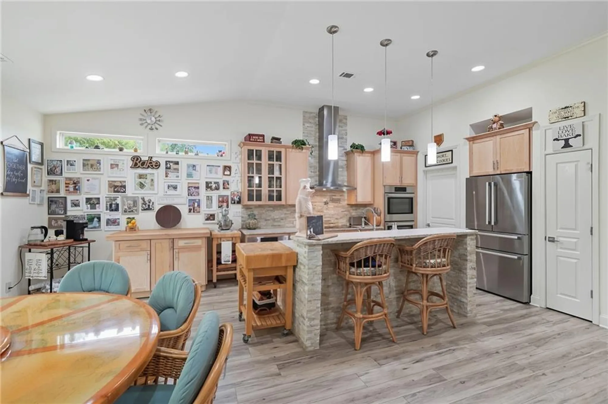 Property Slideshow image 13 of 62 | 158 laurel overlook, Canton, GA, 30114