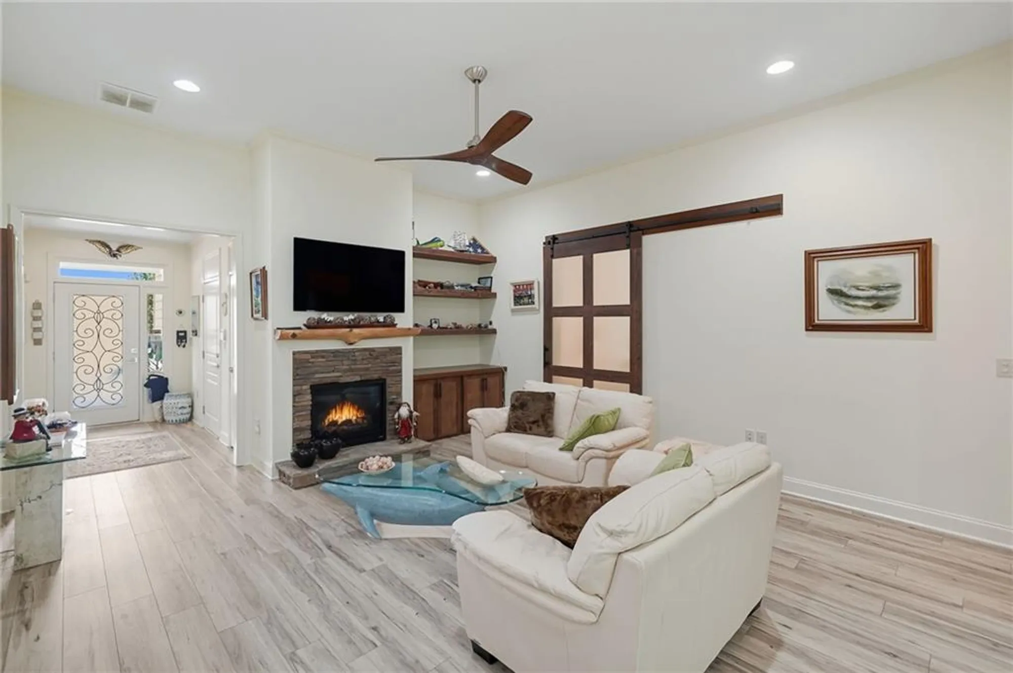 Property Slideshow image 16 of 62 | 158 laurel overlook, Canton, GA, 30114