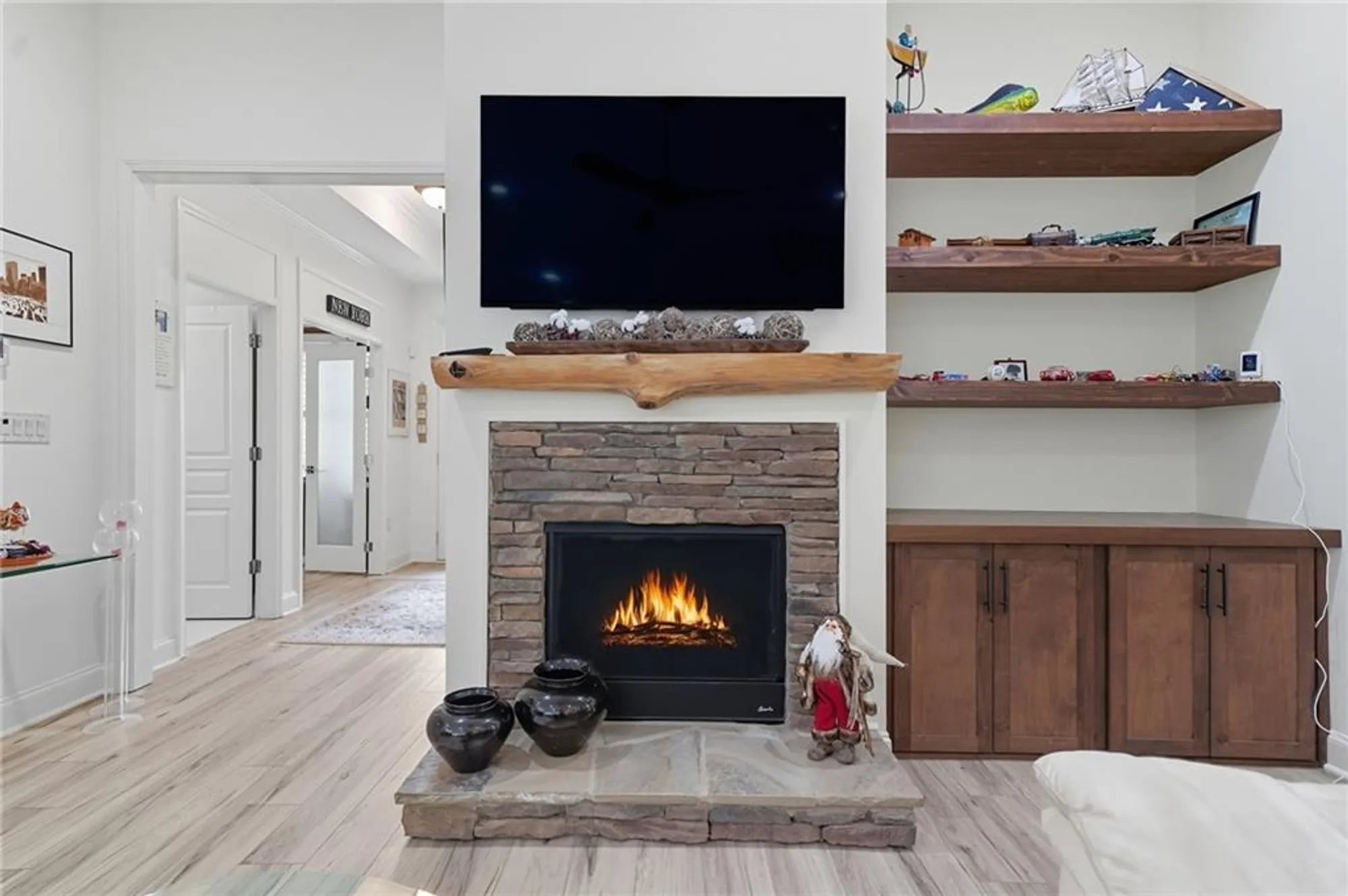 Property Slideshow image 17 of 62 | 158 laurel overlook, Canton, GA, 30114